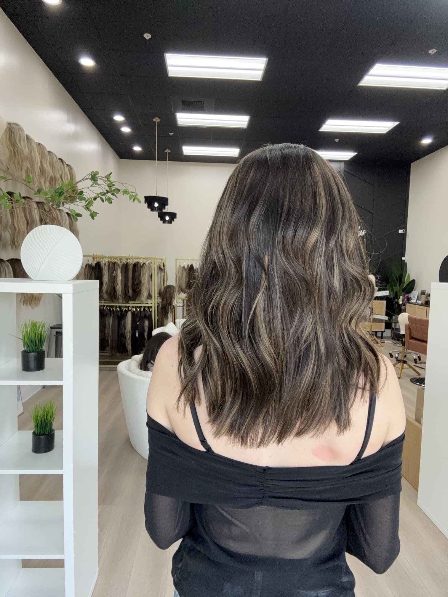 _Short_auburn_pixie_wig_worn_by_a_woman_at_Tresses_By_Juless_Studio__Folsom___.jpg
