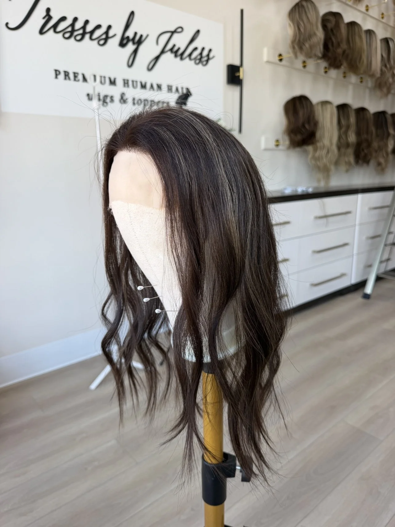 _Realistic_wigs_for_women_battling_alopecia__offered_in_luxury_salons_across_Northern_California___.jpg