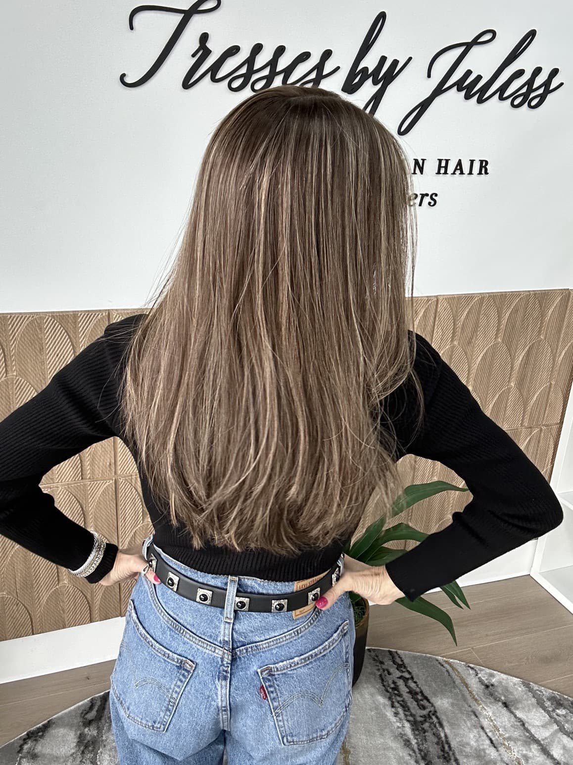 _Premium_chemo_friendly_wigs_tailored_for_women__now_available_in_Los_Angeles__renowned_salons___.jpg