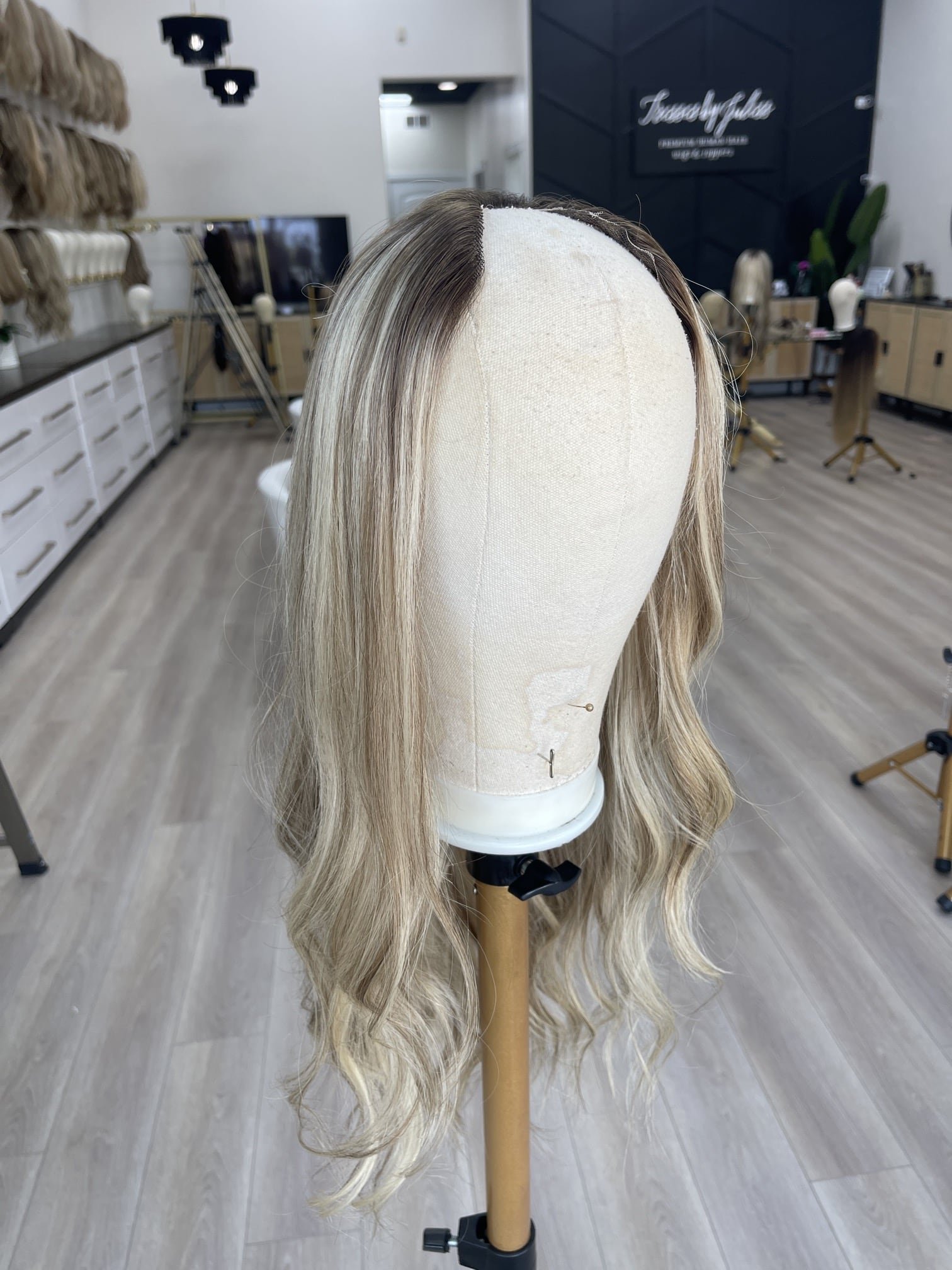 _Modeling_glueless_wigs_in_Sacramento__perfect_for_those_seeking_easy_and_secure_wear_without_adhesives___.jpg