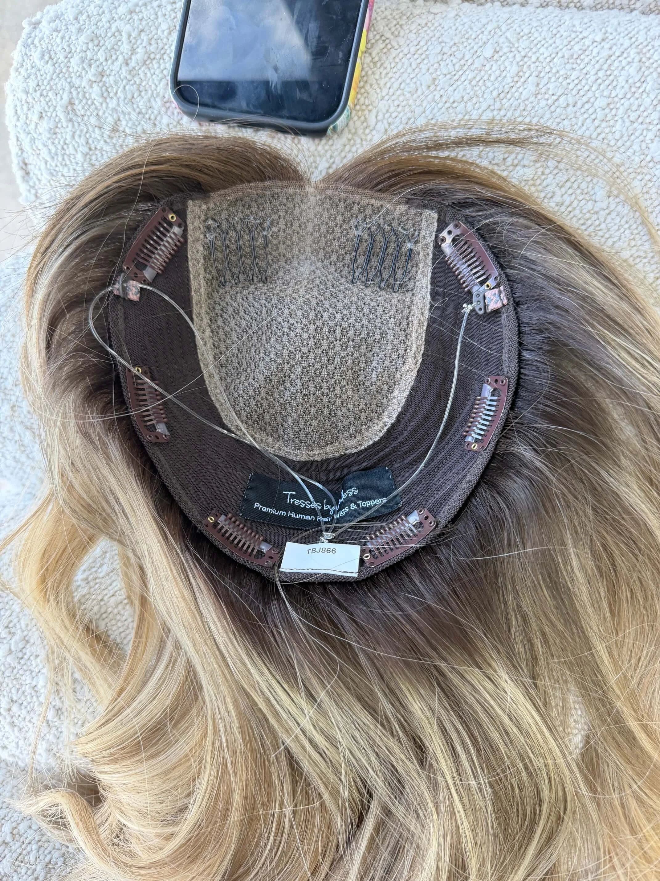 19-inch bronde human hair topper in Bronde