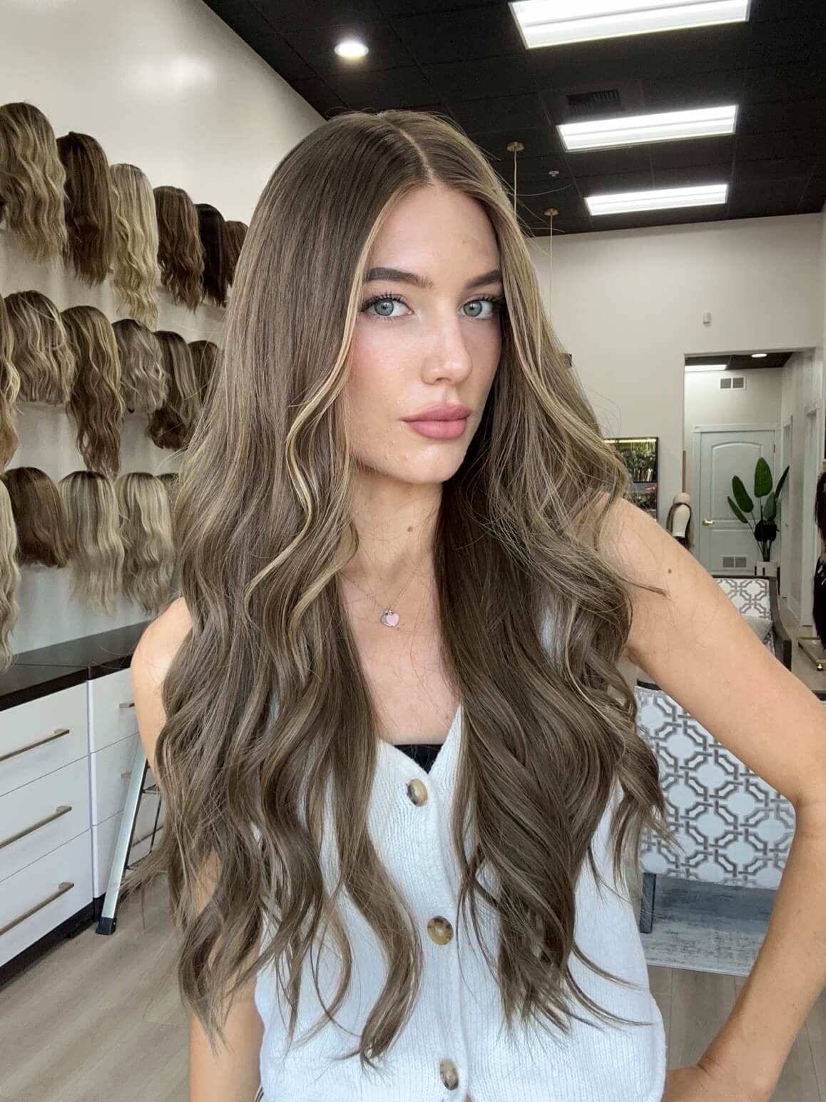 28-inch brown human hair wig in Brown