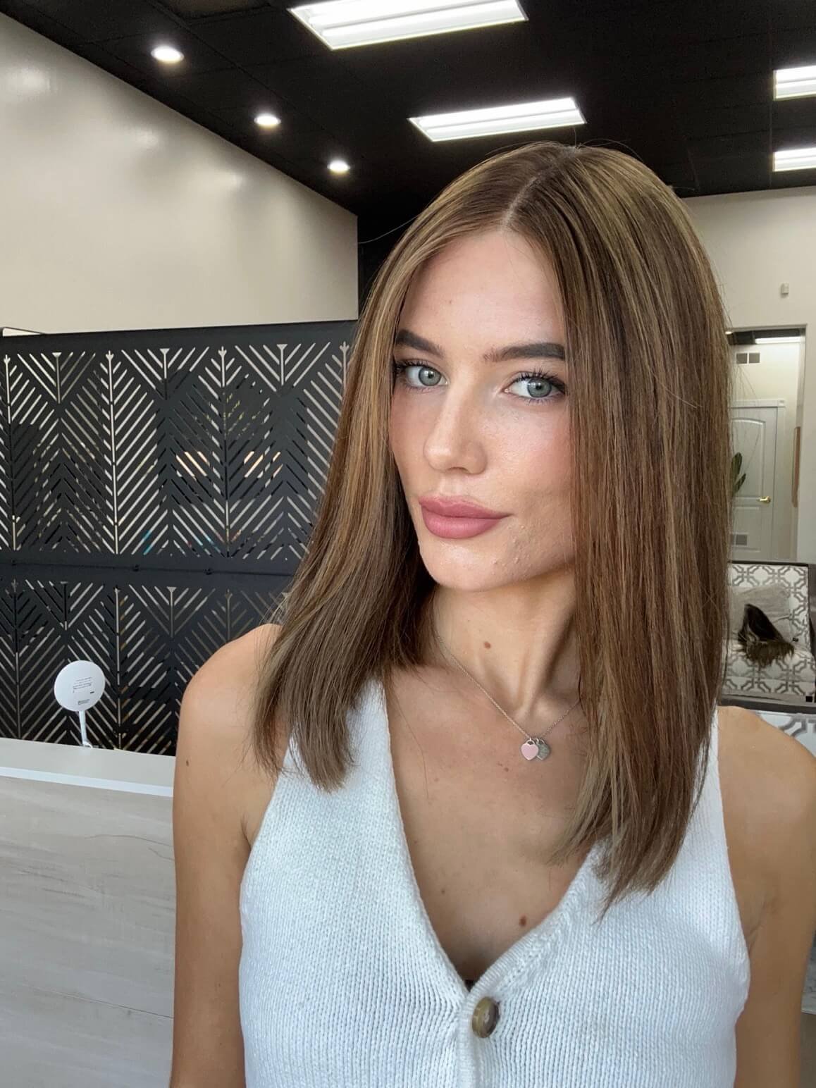 17-inch bronde Slavic human hair wig with Low Density