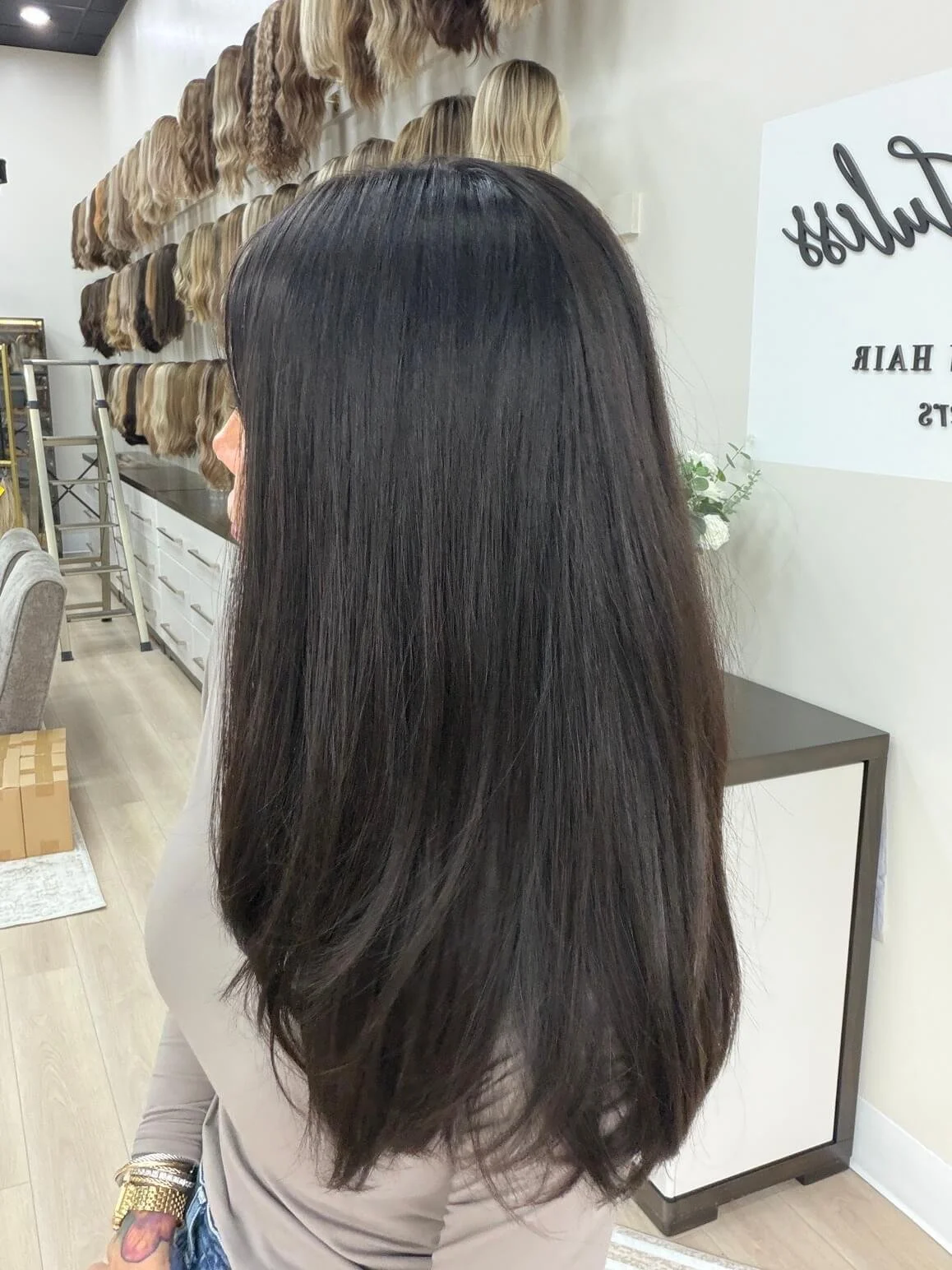 22-inch brown European human hair wig in Brown