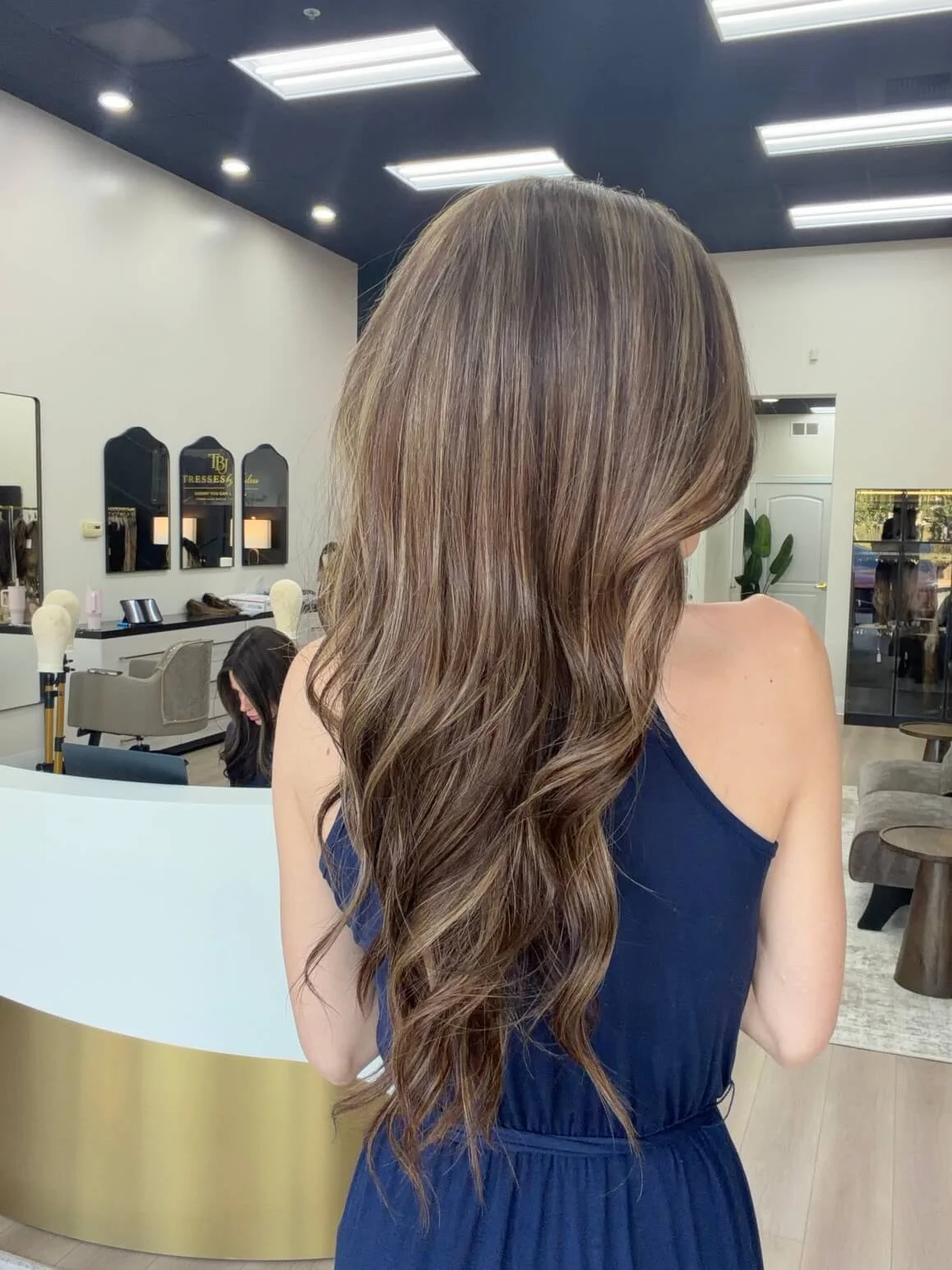 27-inch bronde Slavic human hair wig with a Diamond Lace Top base