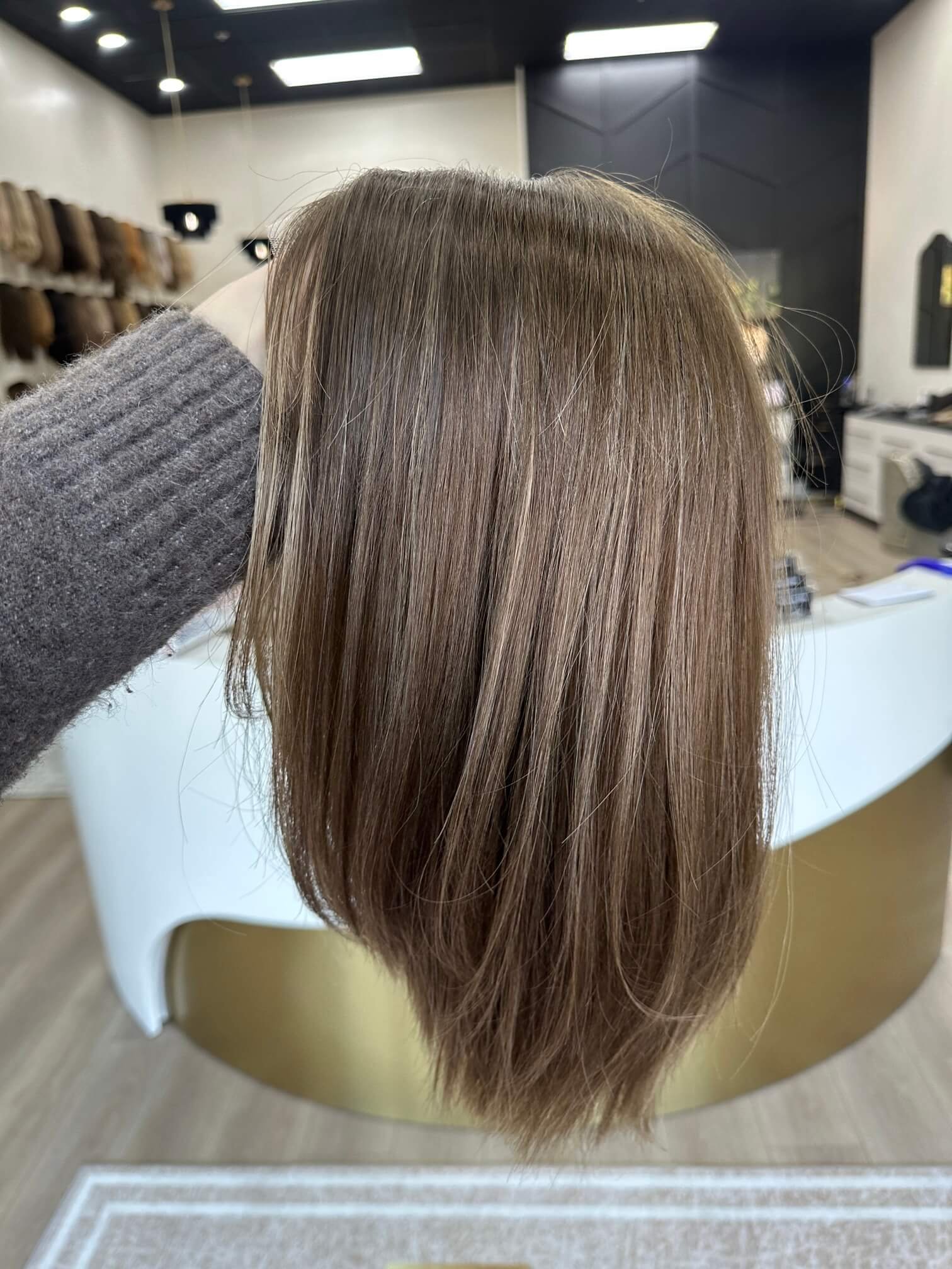 18-inch bronde human hair wig with natural density