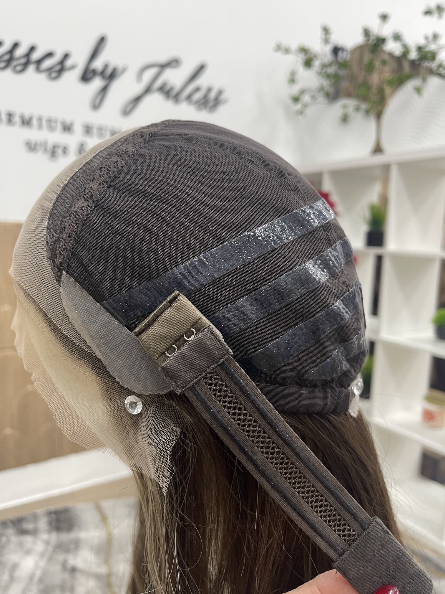 find_affordable_human_hair_toppers_online_.jpg