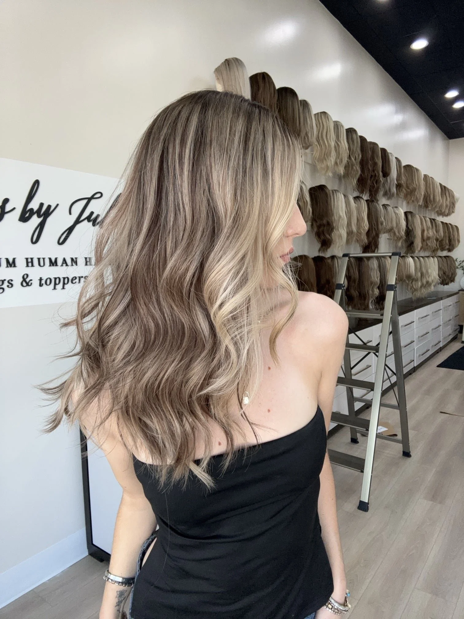 _Lightweight_hair_toppers_for_thinning_hair__tailored_to_perfection_in_Roseville_s_leading_salons___.jpg