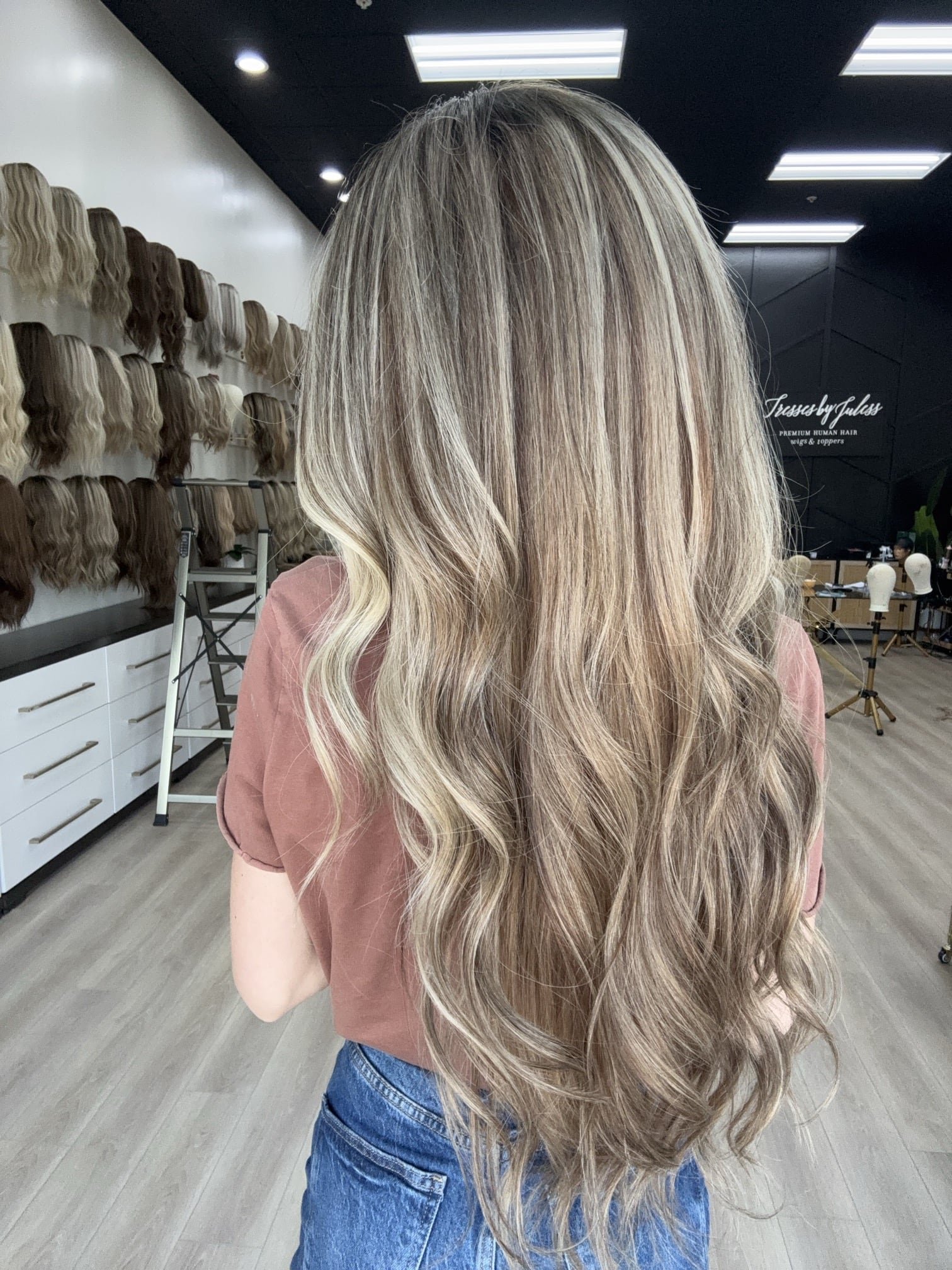 hair_integration_toppers_for_severe_thinning_.jpg