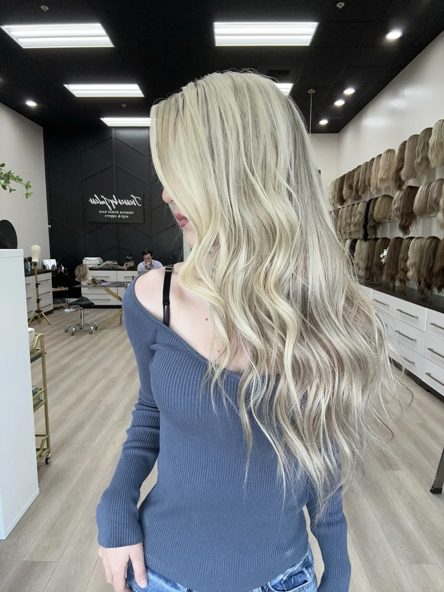 real_hair_toppers_for_thinning_hair_.webp