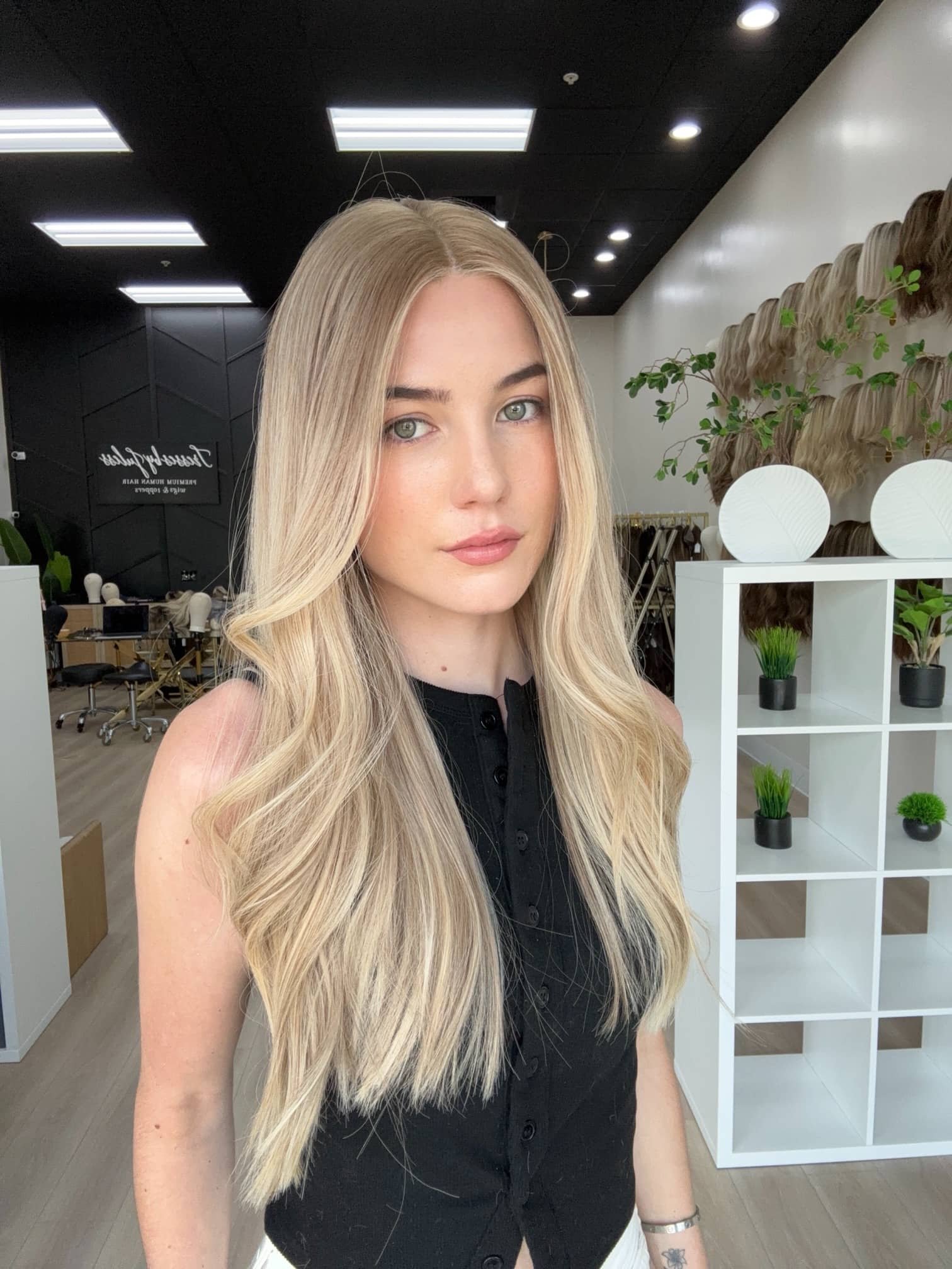 buy_undetectable_lace_front_human_hair_wigs_online_.jpg
