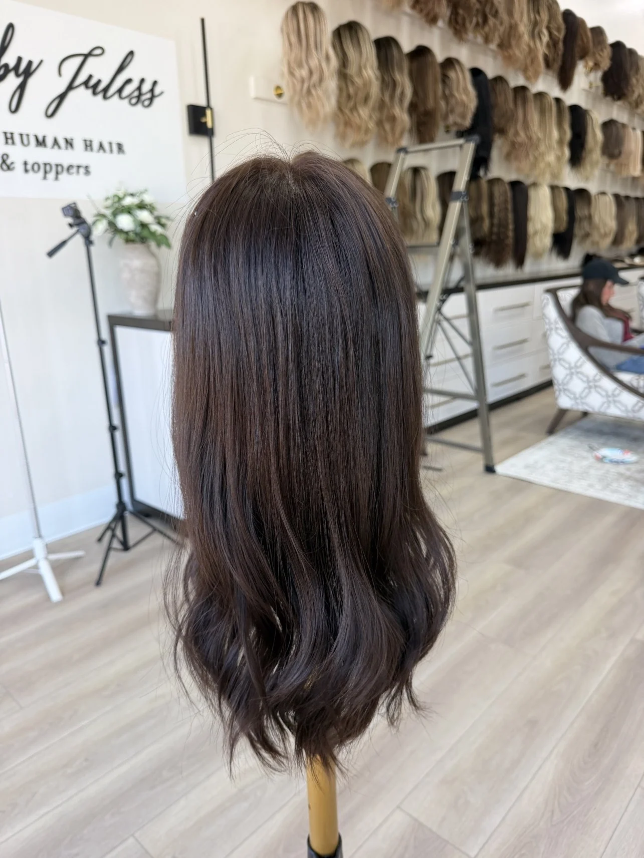 _Modeling_glueless_wigs_in_Sacramento__perfect_for_those_seeking_easy_and_secure_wear_without_adhesives___.jpg