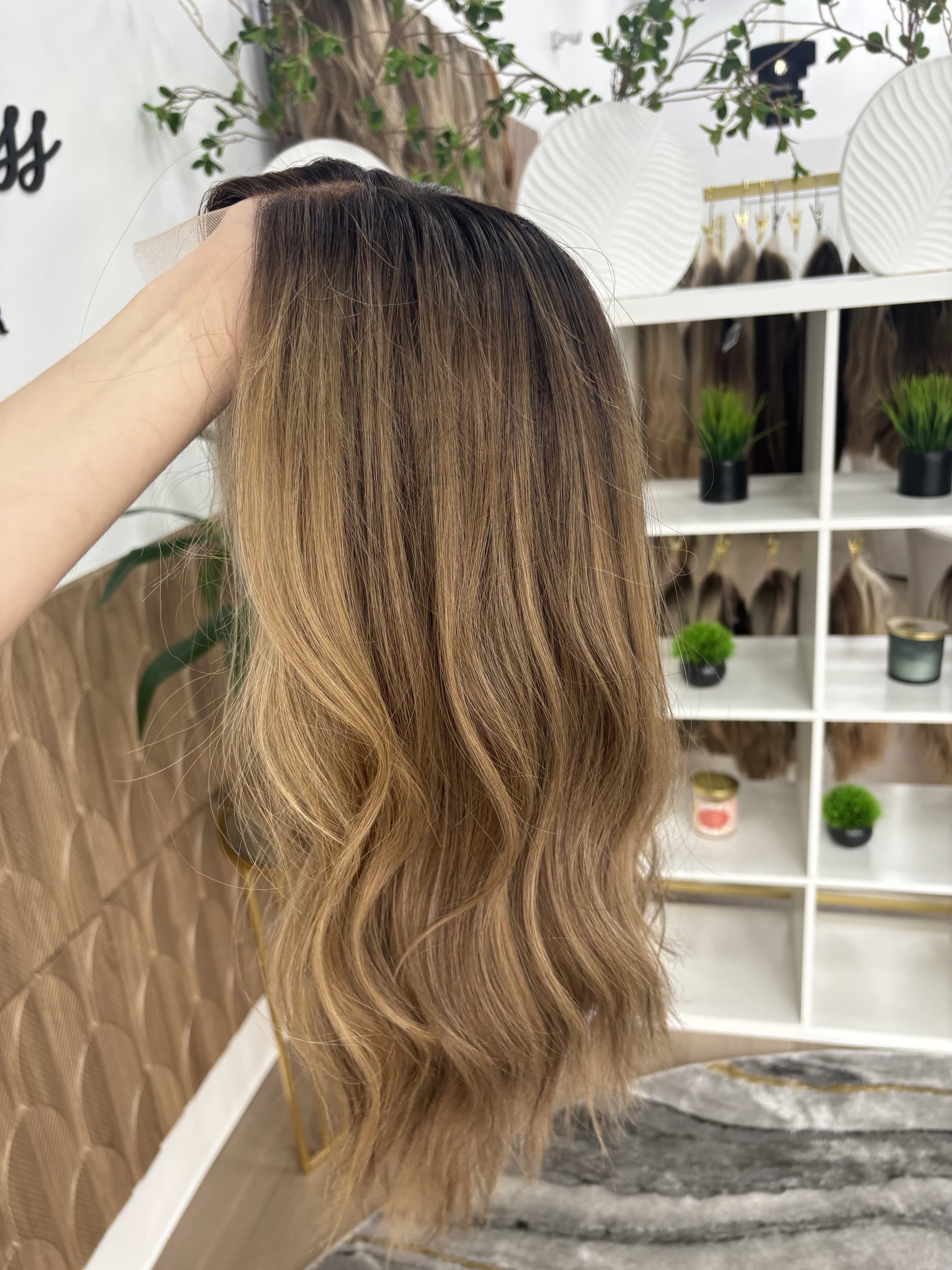 specialist_custom_hair_topper_fitting_.jpg