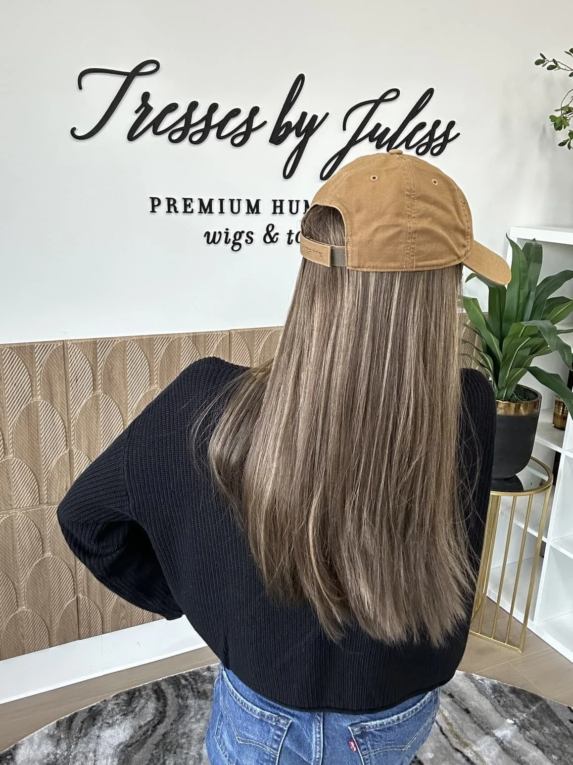 consult_a_specialist_for_custom_hair_topper_fitting_.jpg