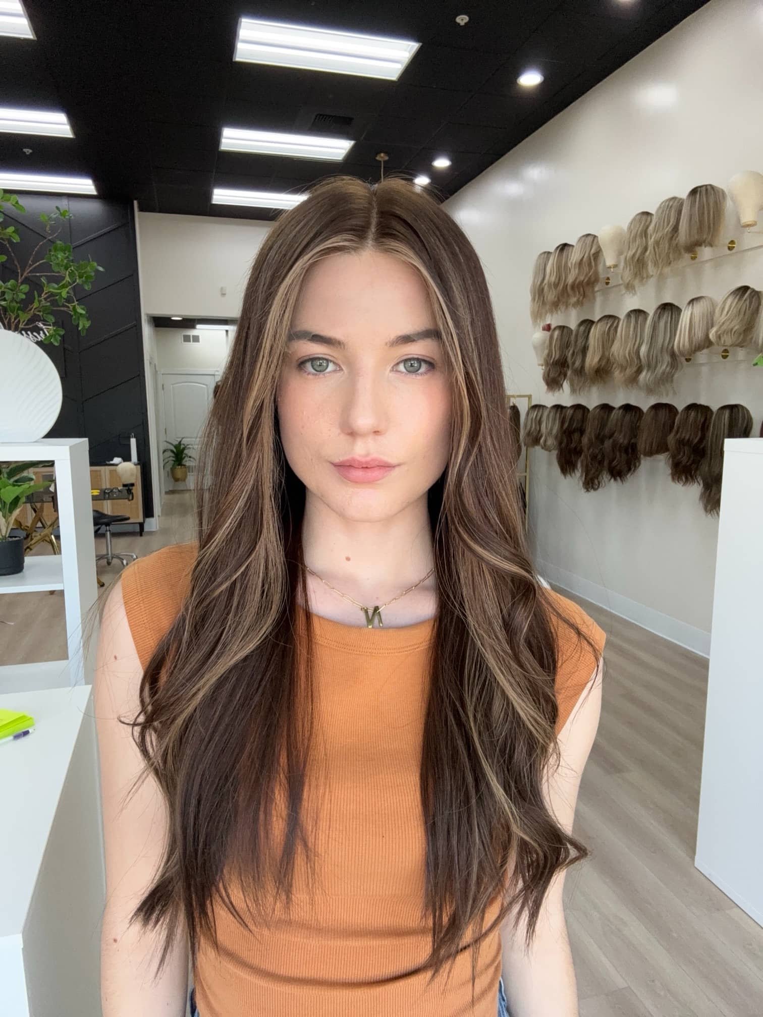 synthetic_vs_human_hair_blend_wigs_reviews_.jpg
