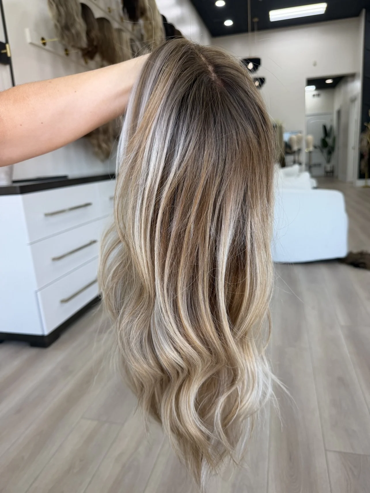 _Blonde_dimensional_wigs_styled_for_elegance__available_in_Folsom_s_luxury_hair_boutiques___.jpg