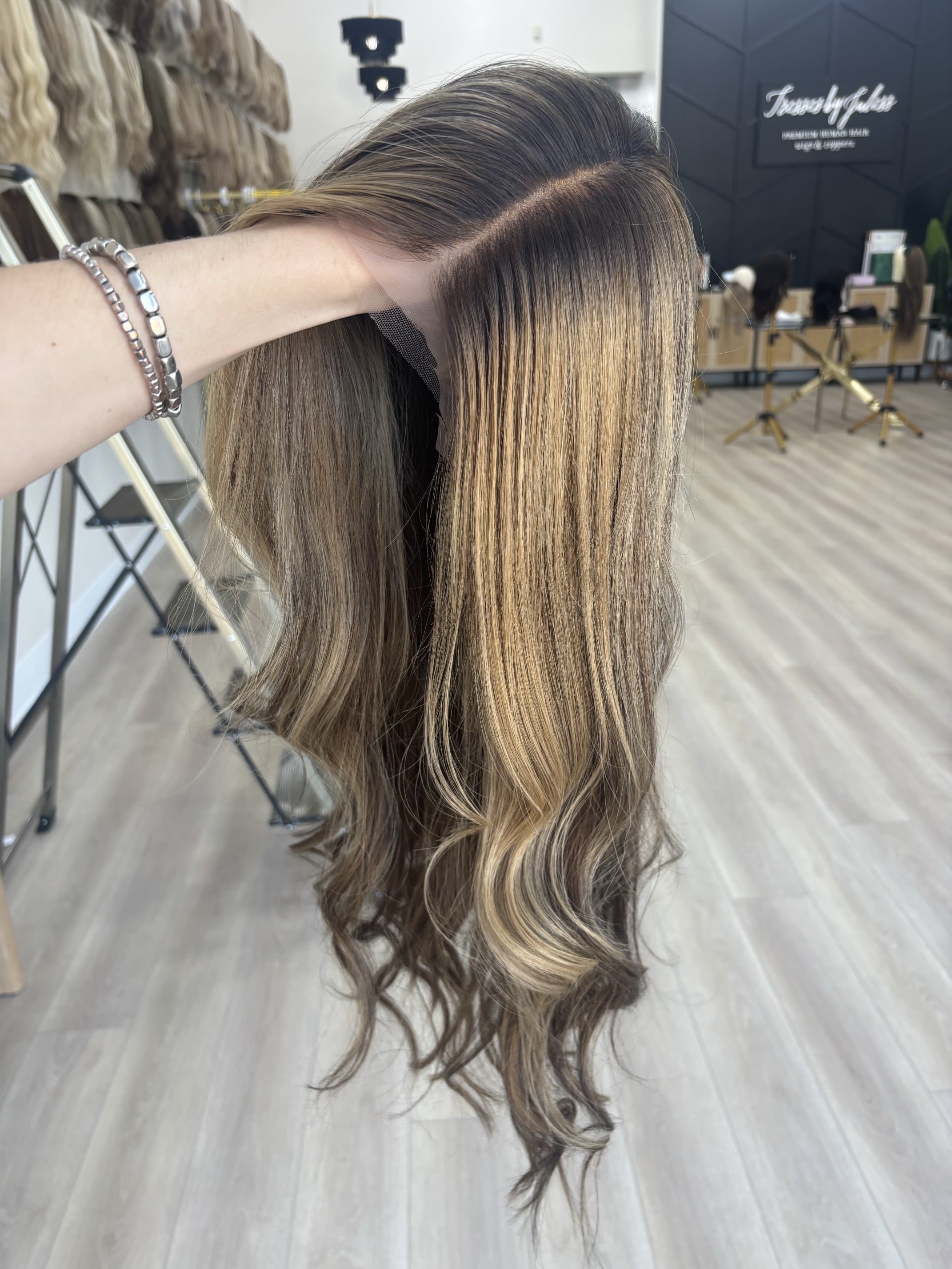 best_undetectable_lace_wigs_for_first_time_buyers_.jpg