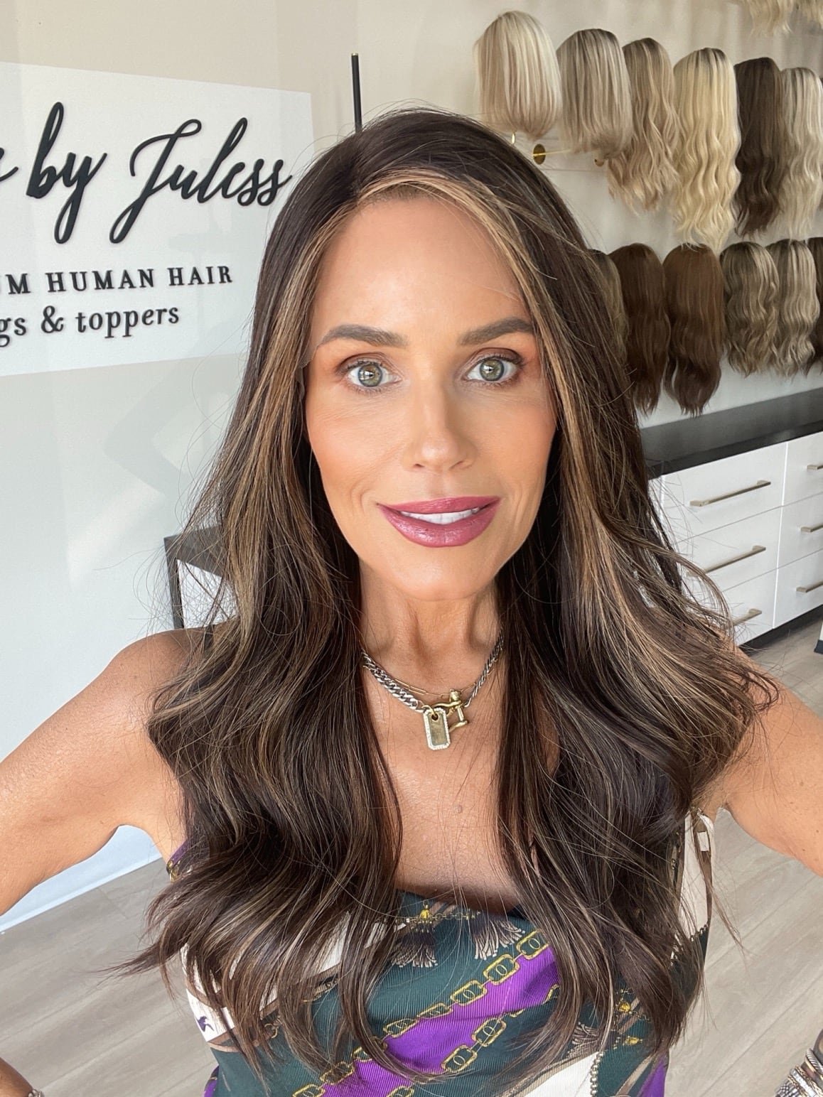 _Premium_lace_front_wigs__lightweight_and_breathable__showcased_in_San_Francisco_s_luxury_hair_boutiques___.jpg