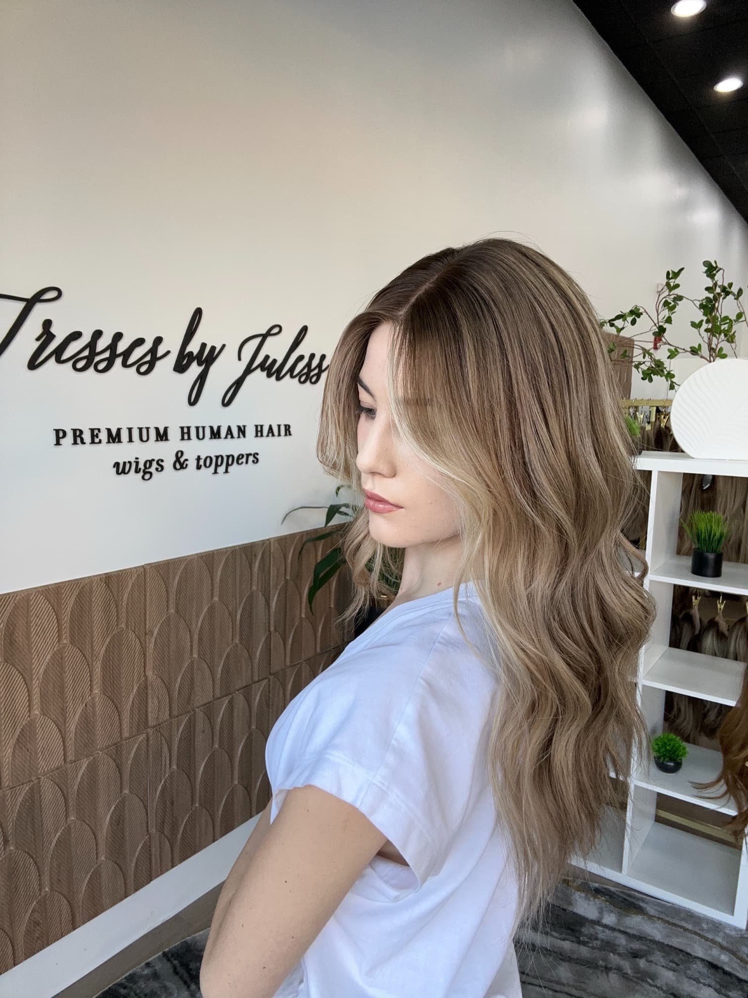 synthetic_vs_human_hair_blend_wigs_reviews_.jpg