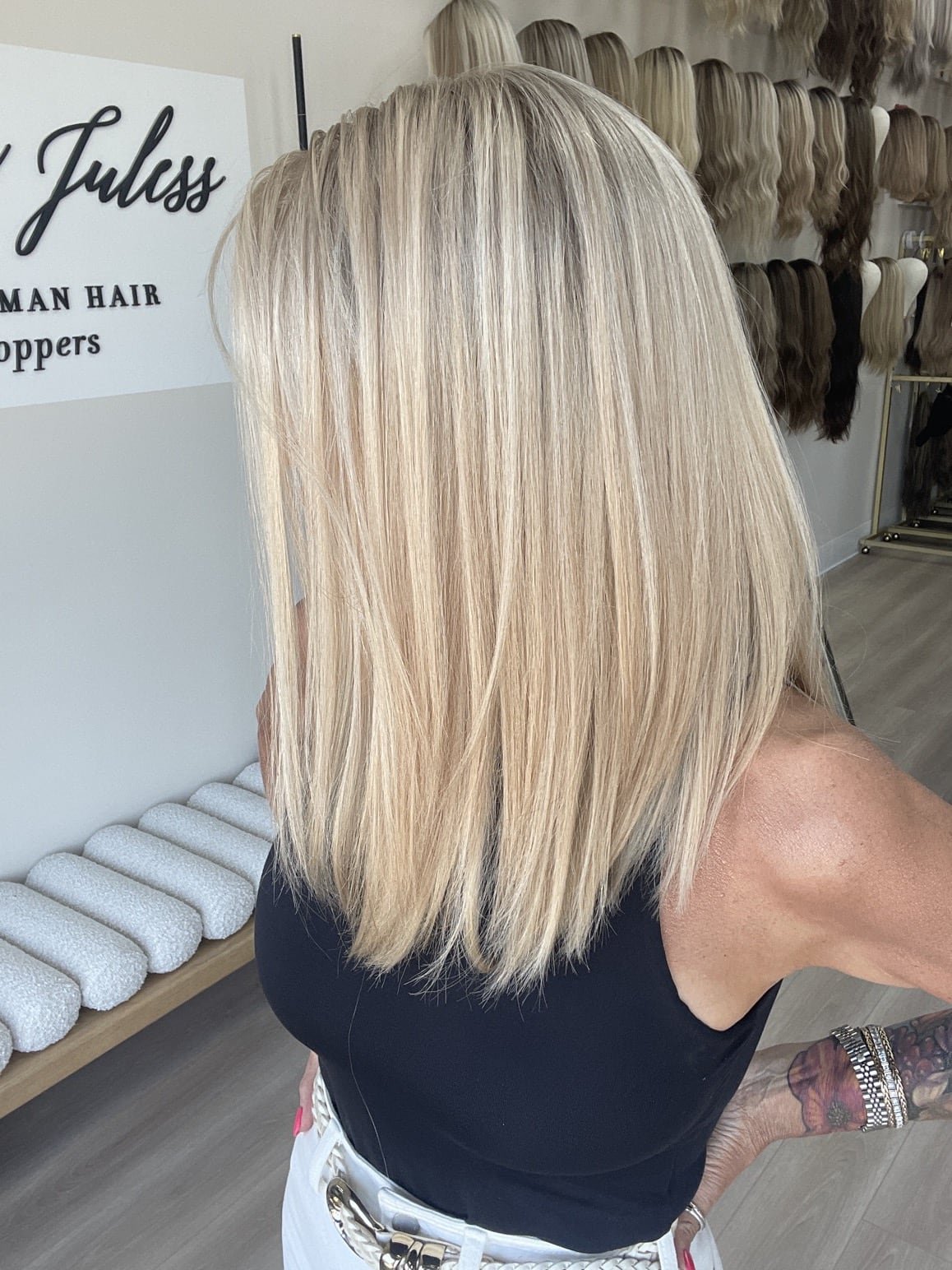 _Learn_how_to_apply_clip_in_hair_toppers_with_our_easy_tutorial__available_in_every_American_state_including_California___.jpg