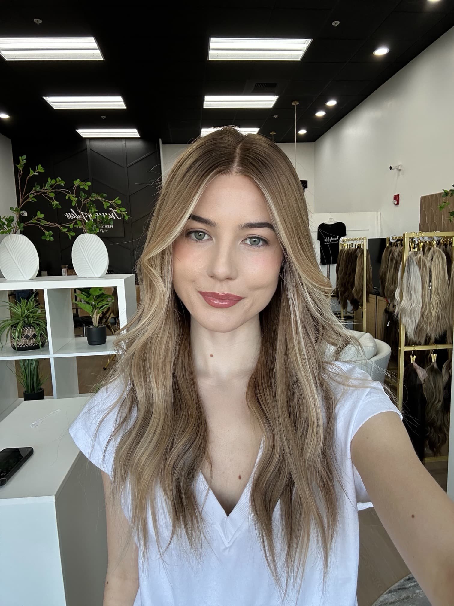 _Find_affordable_human_hair_toppers_online__with_options_available_from_Sacramento_to_across_the_United_States___.jpg