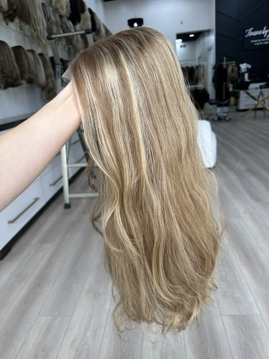 human_hair_blend_vs_synthetic_comparison_.jpg