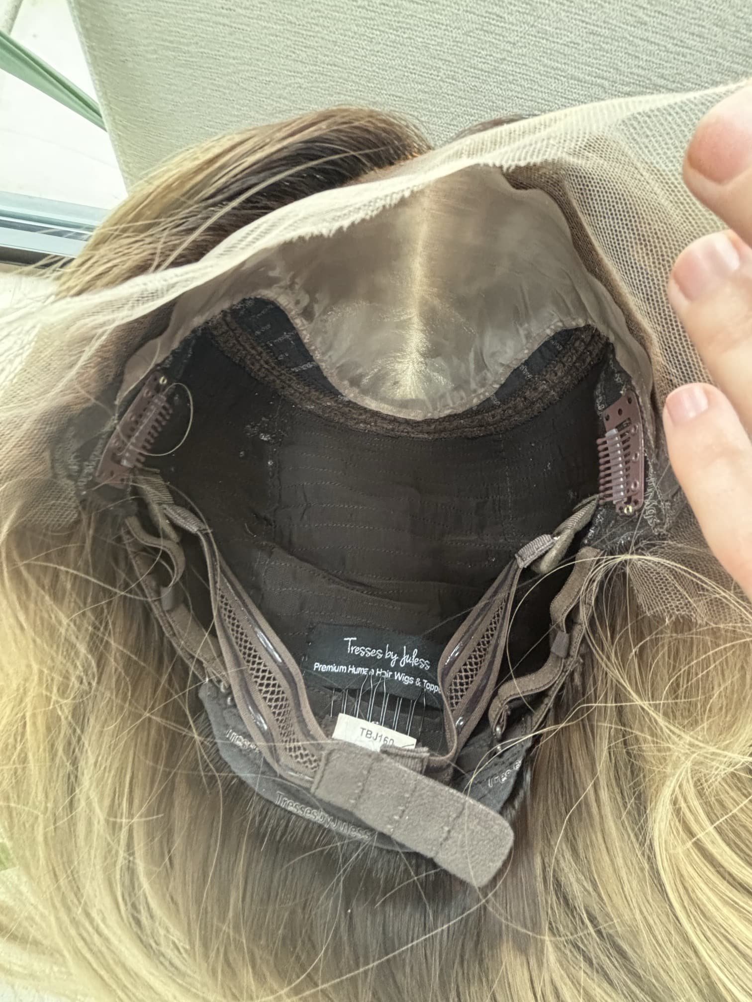Rich_chocolate_brown_straight_wig_worn_by_a_woman_in_Sacramento_Studio__.jpg