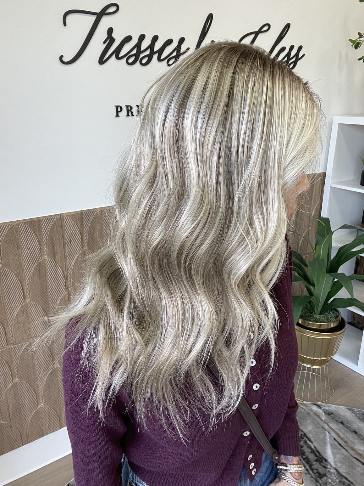 _Compare_human_hair_blend_vs_synthetic_wigs_in_our_comprehensive_review__available_across_American_salons___.jpg
