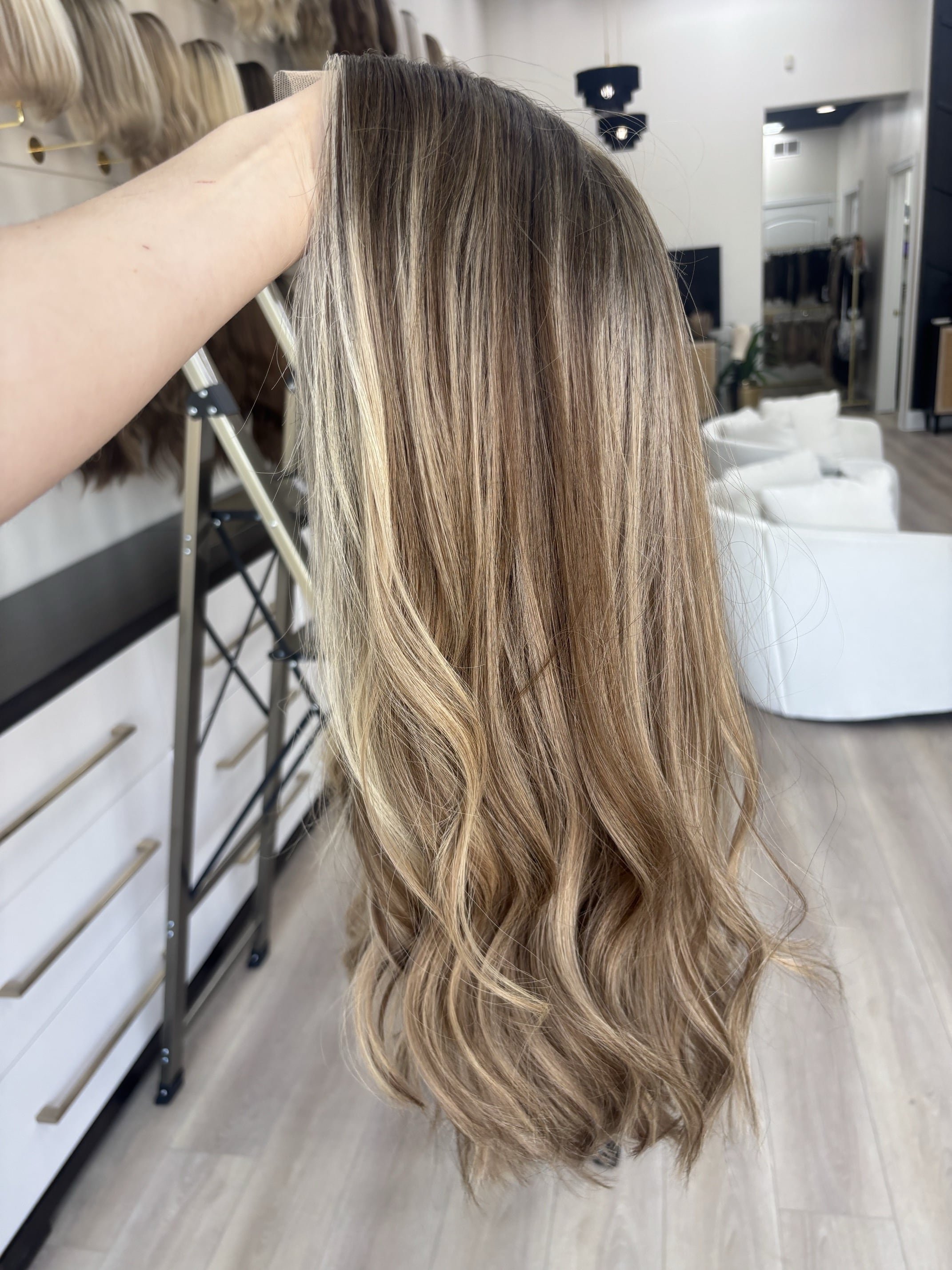 _Compare_synthetic_vs_human_hair_wigs_with_our_expert_reviews__available_in_Sacramento_and_across_the_states___.jpg