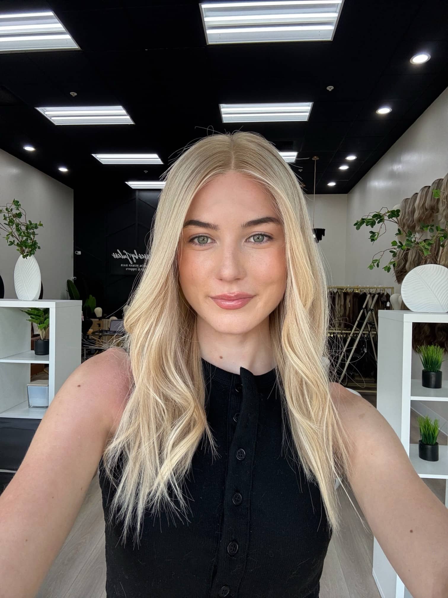choosing_the_right_hair_toppers_for_crown_thinning_.jpg