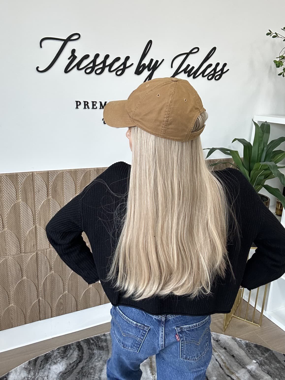 _Empowering_women_with_custom_chemo_wigs__tailored_to_restore_confidence_in_Sacramento_s_top_salons___.jpg