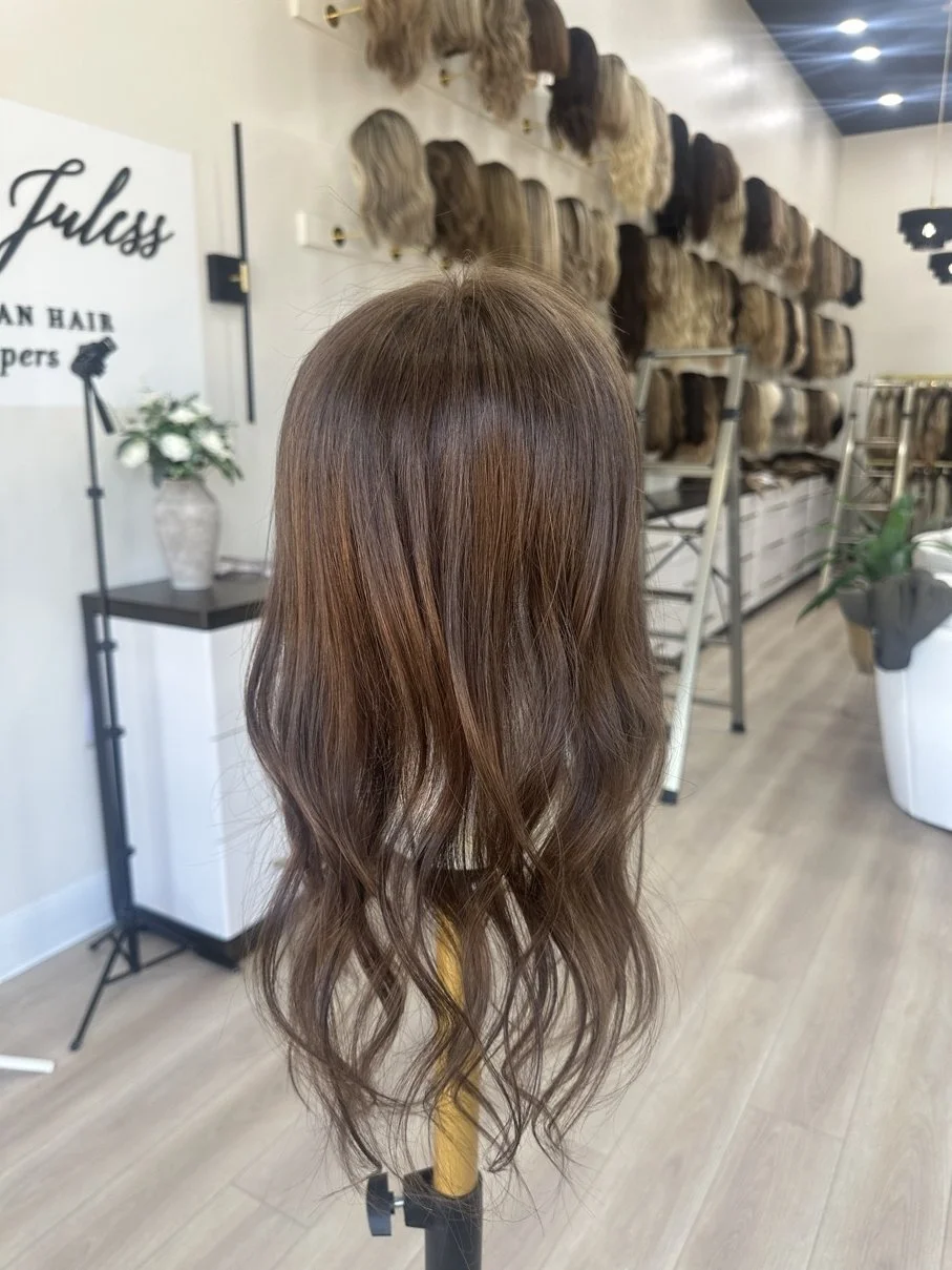choosing_the_right_hair_toppers_for_crown_thinning_.jpg