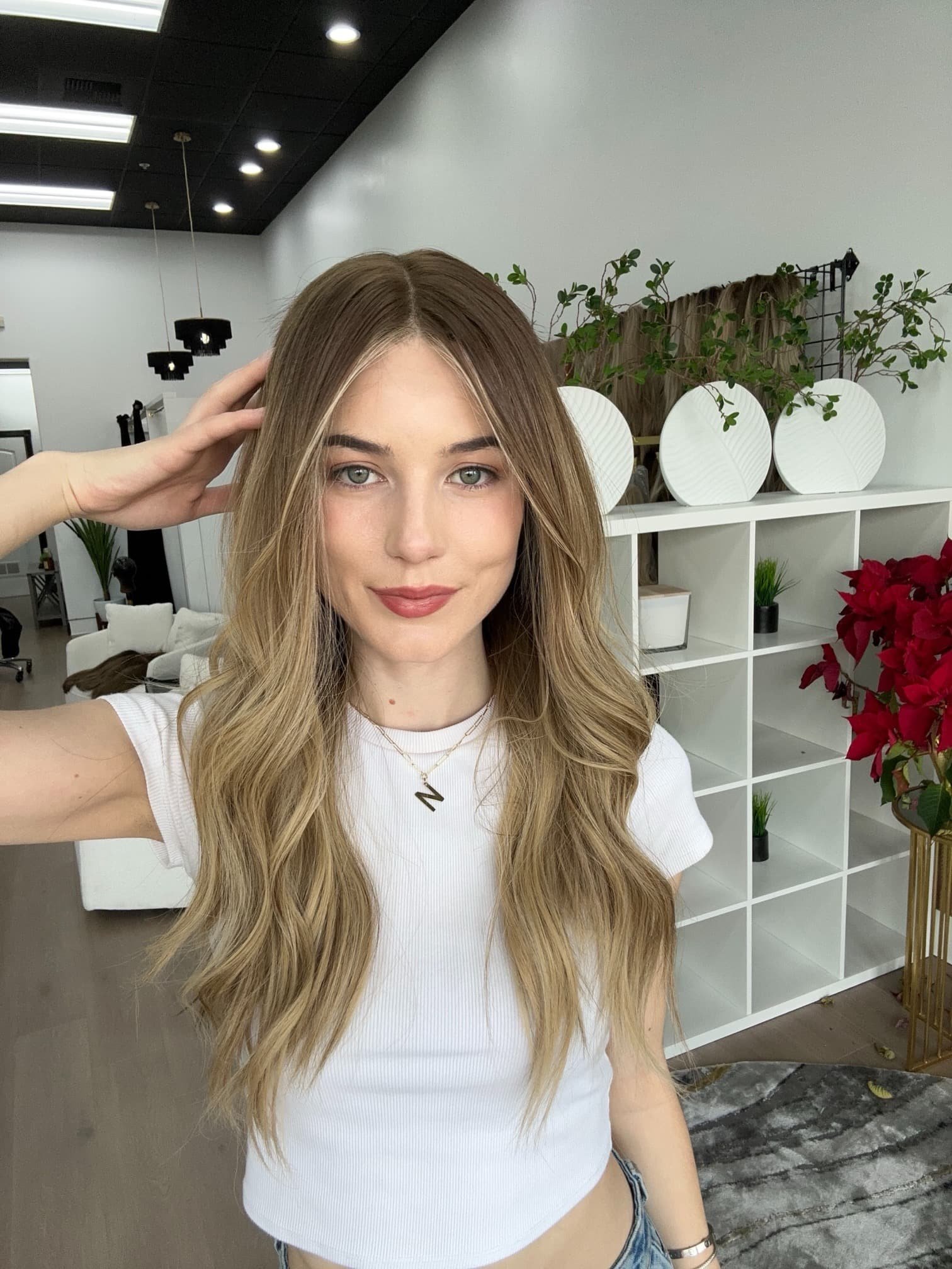 _Premium_lace_front_wigs__lightweight_and_breathable__showcased_in_San_Francisco_s_luxury_hair_boutiques___.jpg