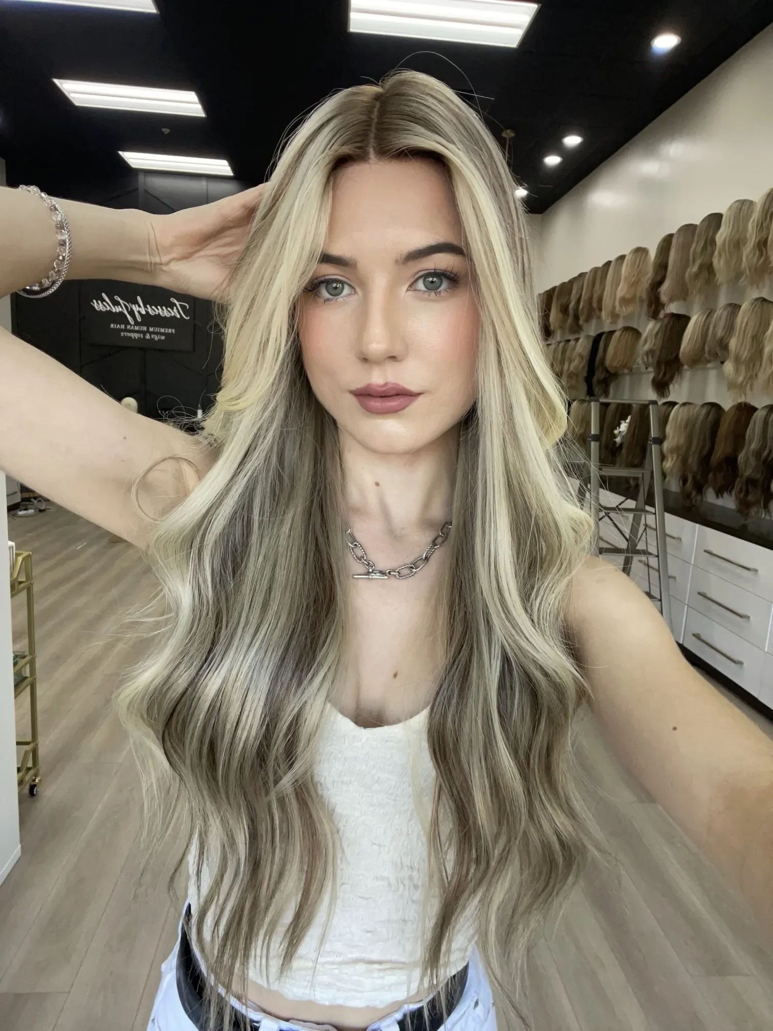 _Short_auburn_wavy_wig_styled_on_a_woman_at_Tresses_By_Juless_Studio__Folsom___.webp