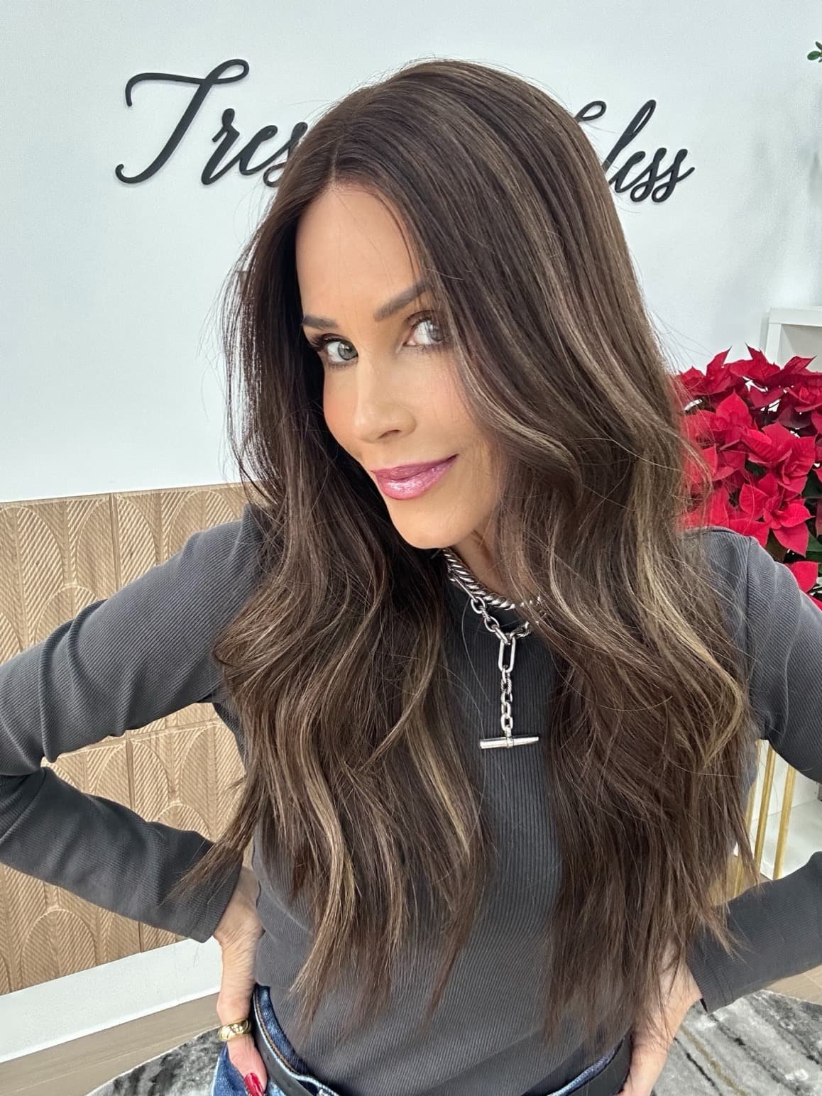 _Find_the_right_hair_toppers_for_crown_thinning_in_our_salons__offering_expert_solutions_in_Sacramento_and_beyond___.jpg
