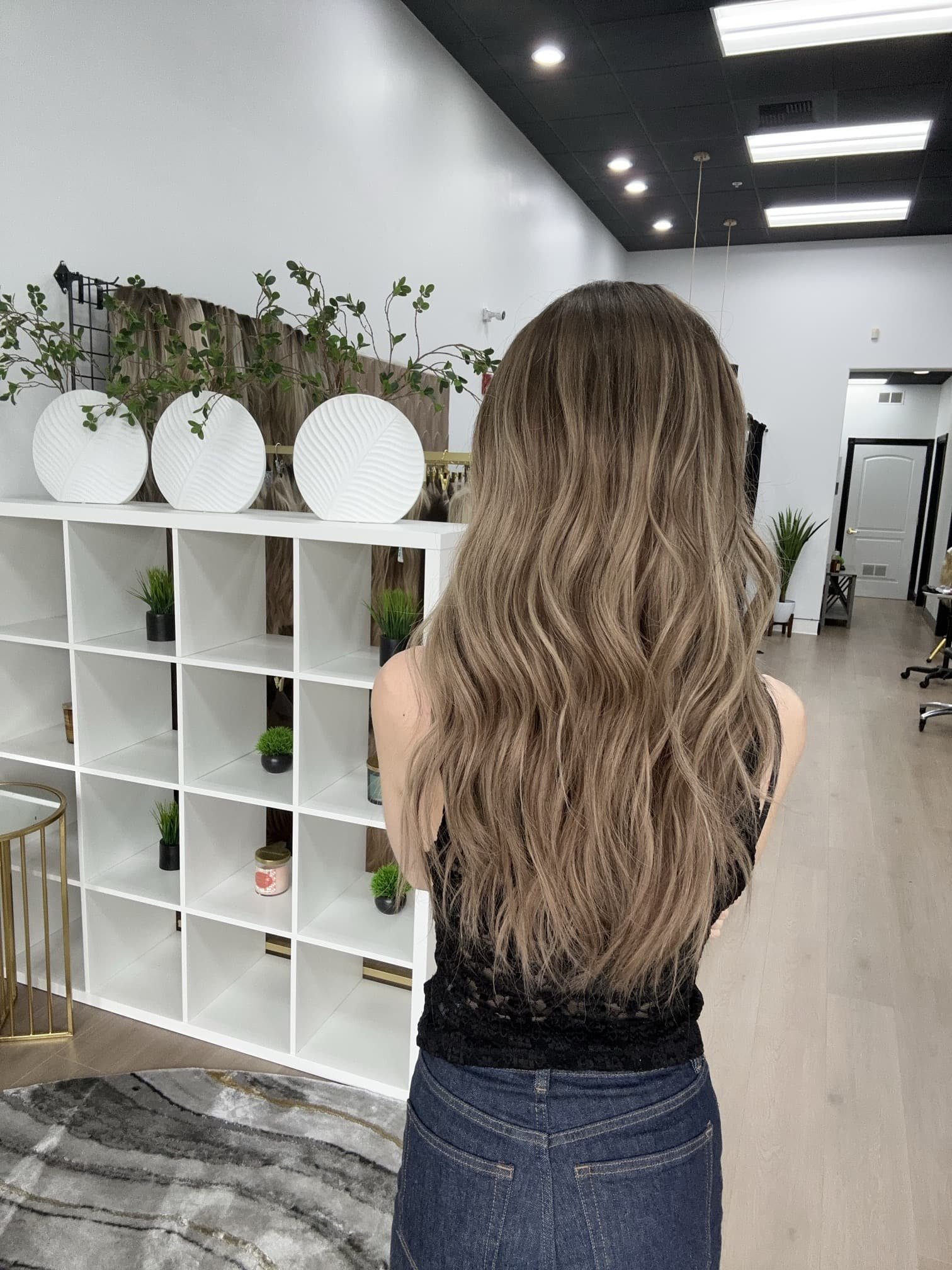 buy_lightweight_monofilament_hair_toppers_online_.jpg