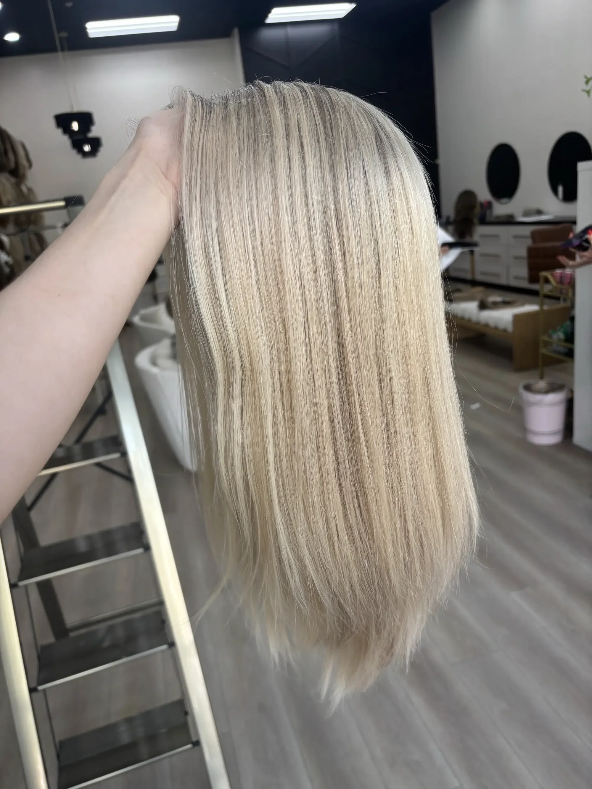 _Read_reviews_on_our_clip_in_hair_toppers_for_black_women__offered_in_salons_throughout_California_and_the_US___.webp