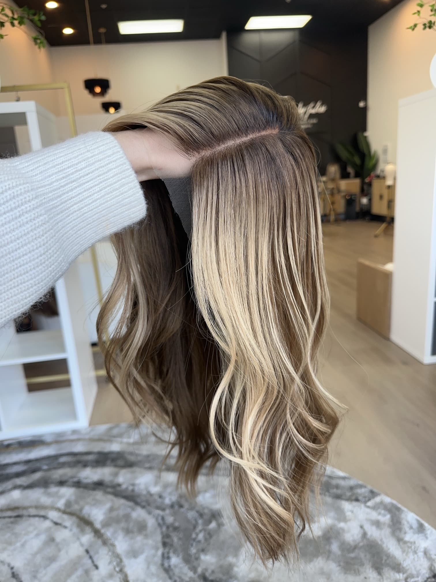 top_rated_seamless_hair_toppers_.jpg