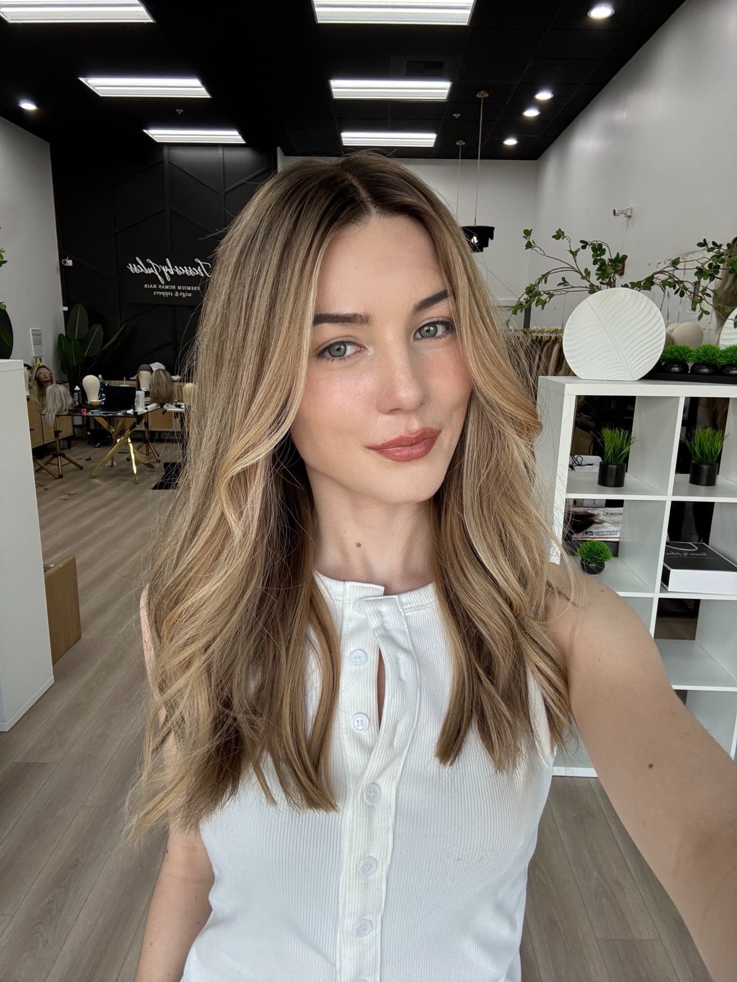 _Celebrity_inspired_wigs_available_at_Bay_Area_salons__featuring_soft__breathable_European_hair_for_a_natural_look___.jpg