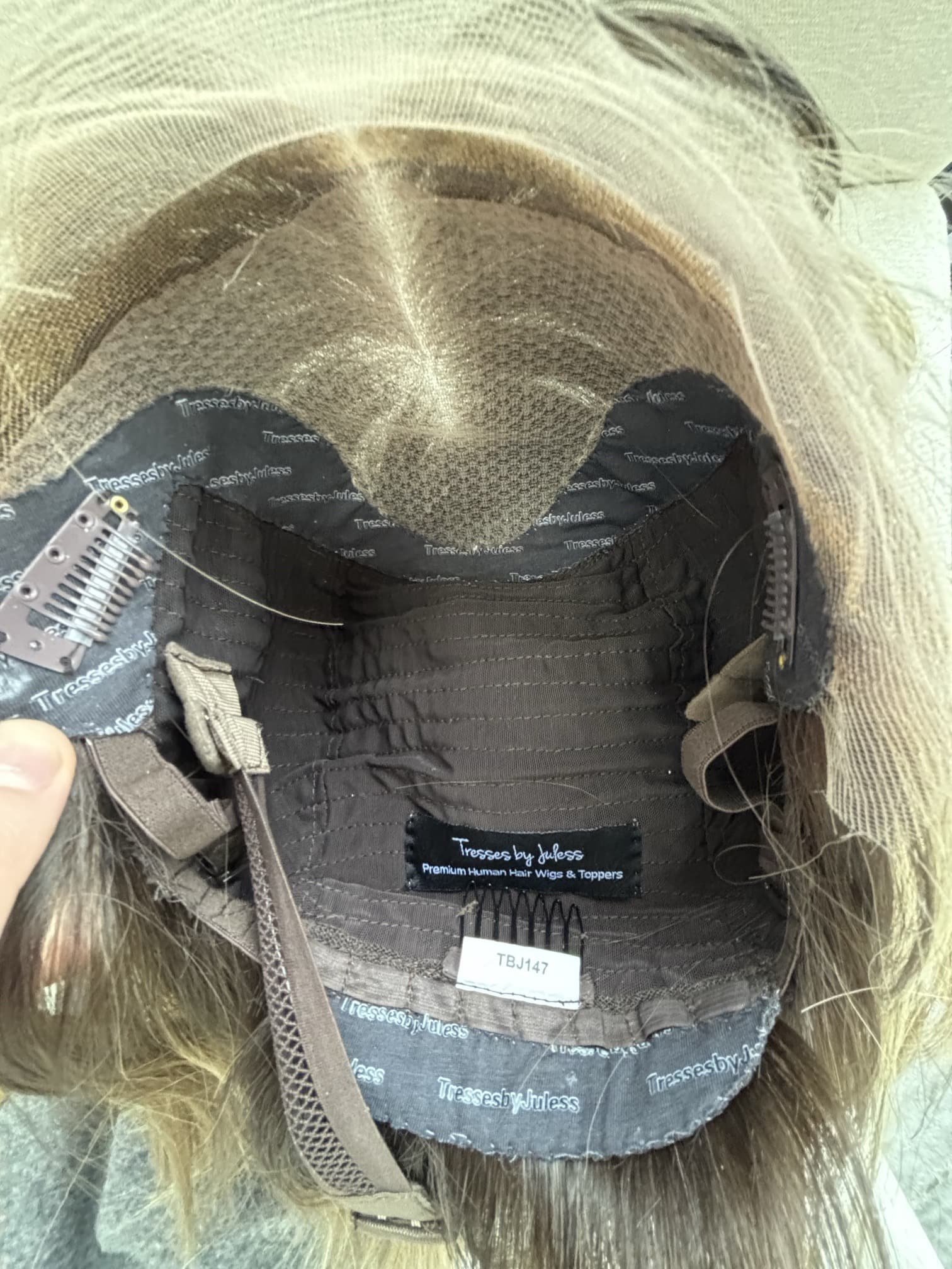 _Discover_durable_hair_toppers_for_everyday_use__available_in_our_American_studios__including_Sacramento___.jpg