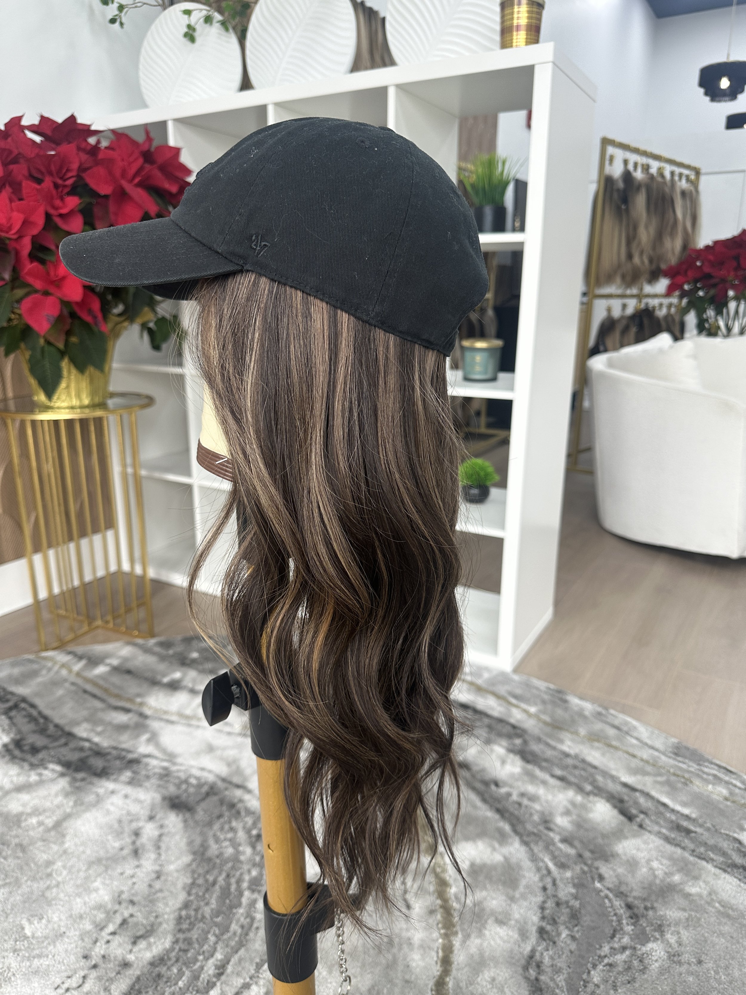 Scheana Light Diamond Hat Wig