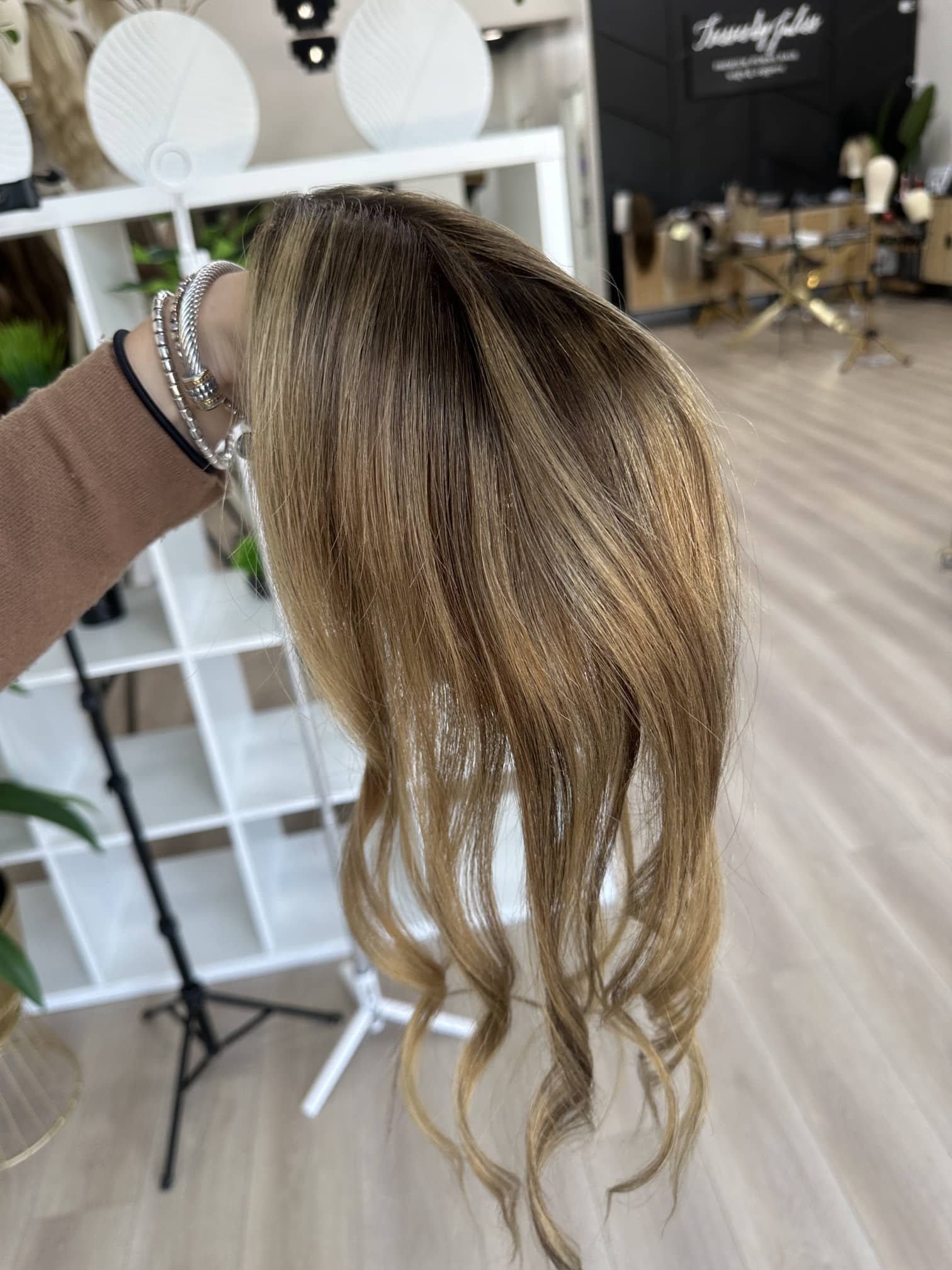 lightweight_monofilament_hair_toppers_.jpg