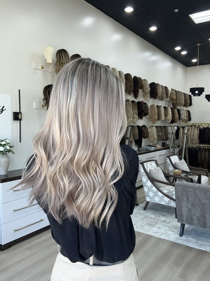 _Luxury_hand_tied_wigs_for_women_seeking_comfort__showcased_in_Los_Angeles__leading_salons___.jpg