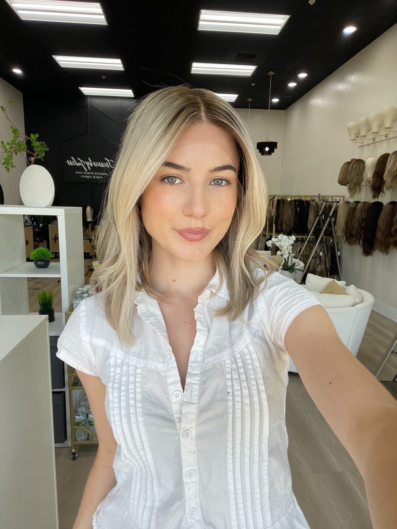 _Realistic_wigs_for_women_experiencing_postnatal_hair_loss__available_in_El_Dorado_Hills__top_salons___.jpg