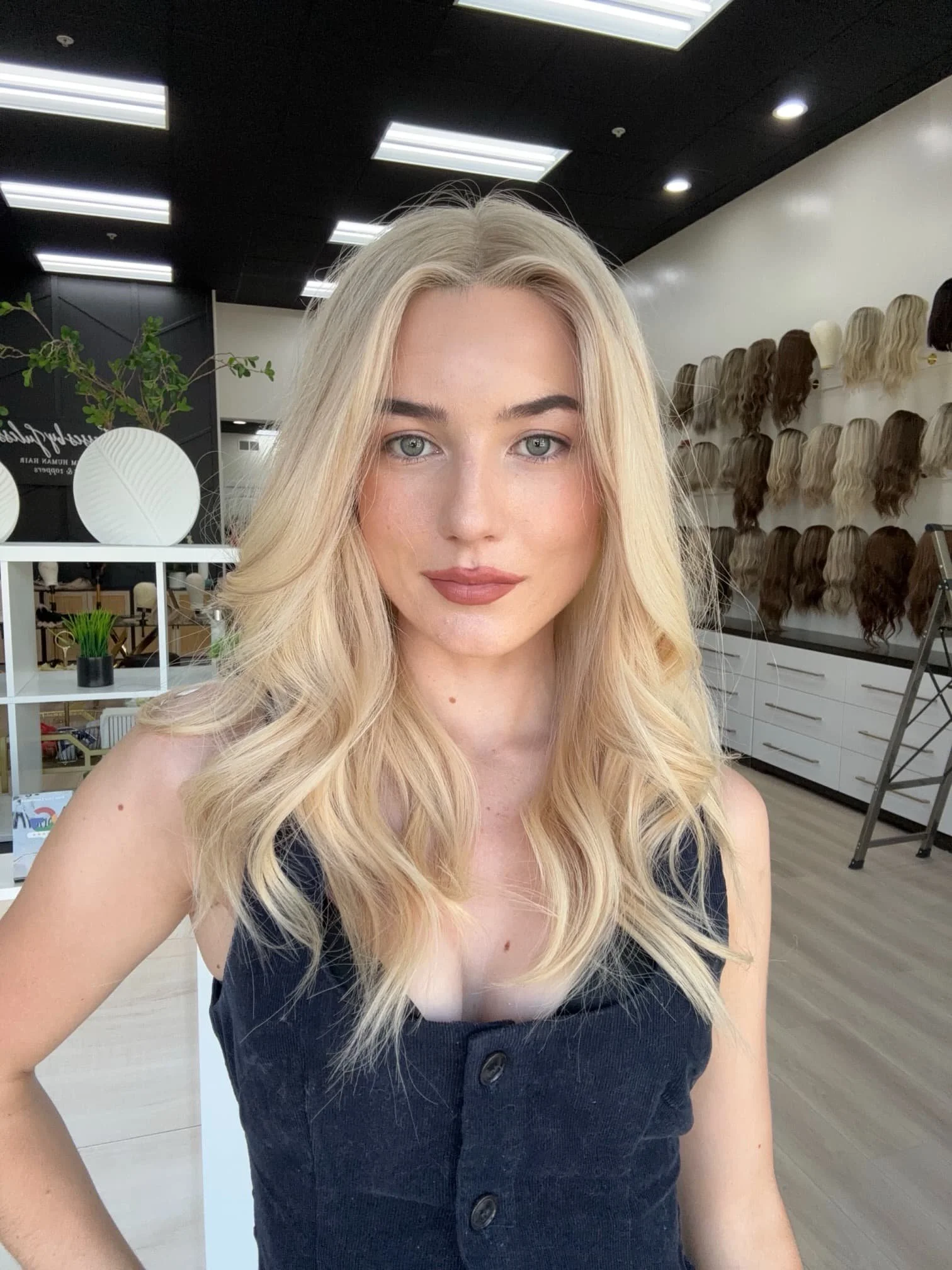 choosing_hair_toppers_crown_hair_loss_.jpg