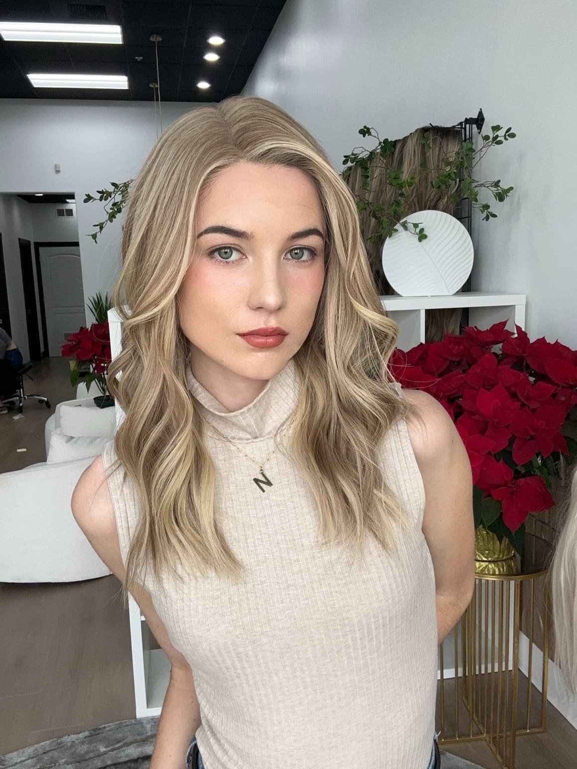 _Realistic_wigs_for_women_experiencing_postnatal_hair_loss__available_in_El_Dorado_Hills__top_salons___.jpg