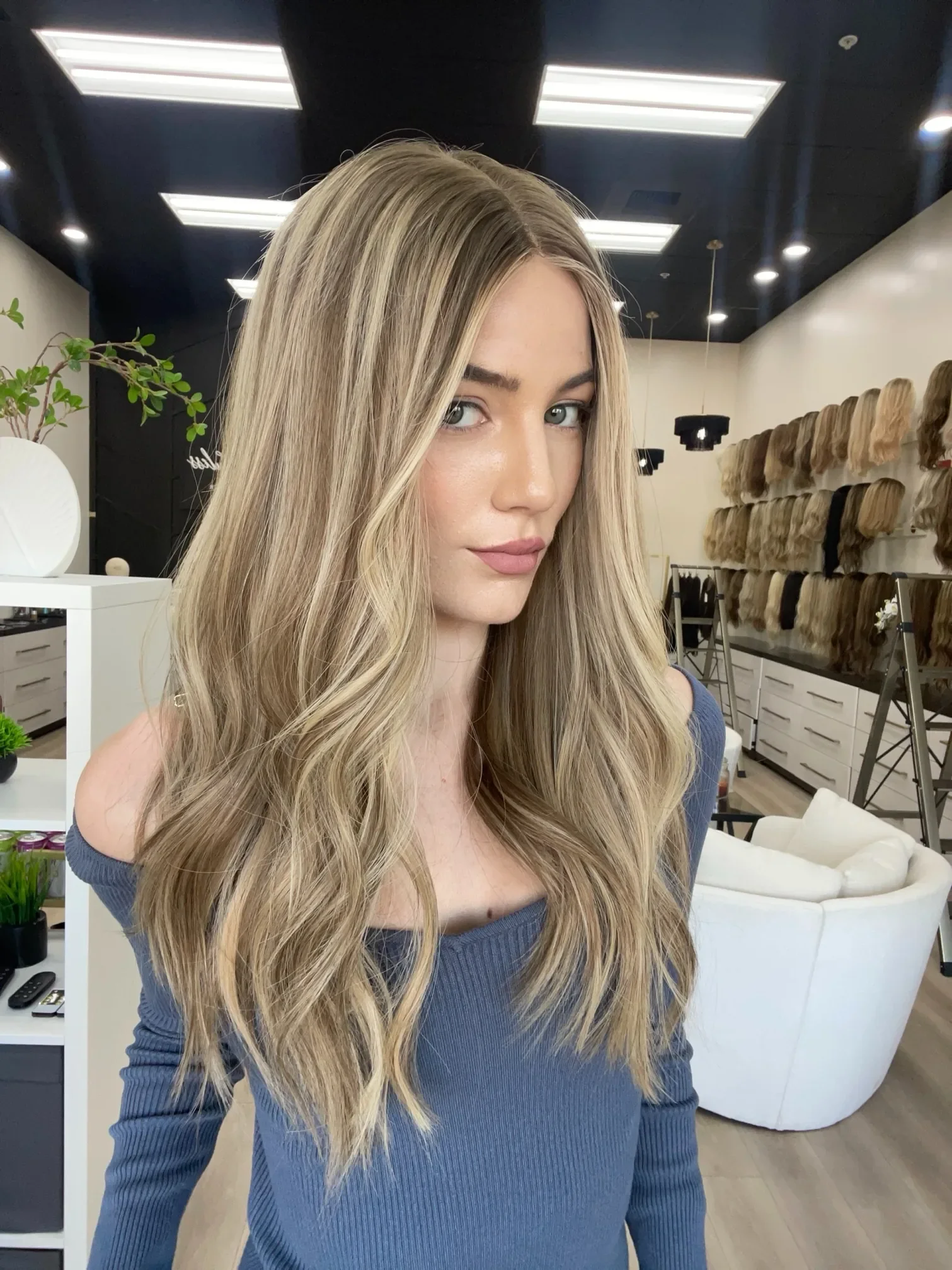 choosing_hair_toppers_crown_hair_loss_.webp