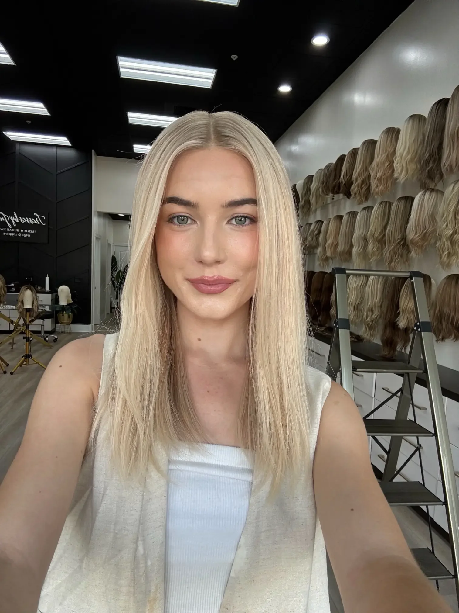 specialist_custom_hair_topper_fitting_.webp