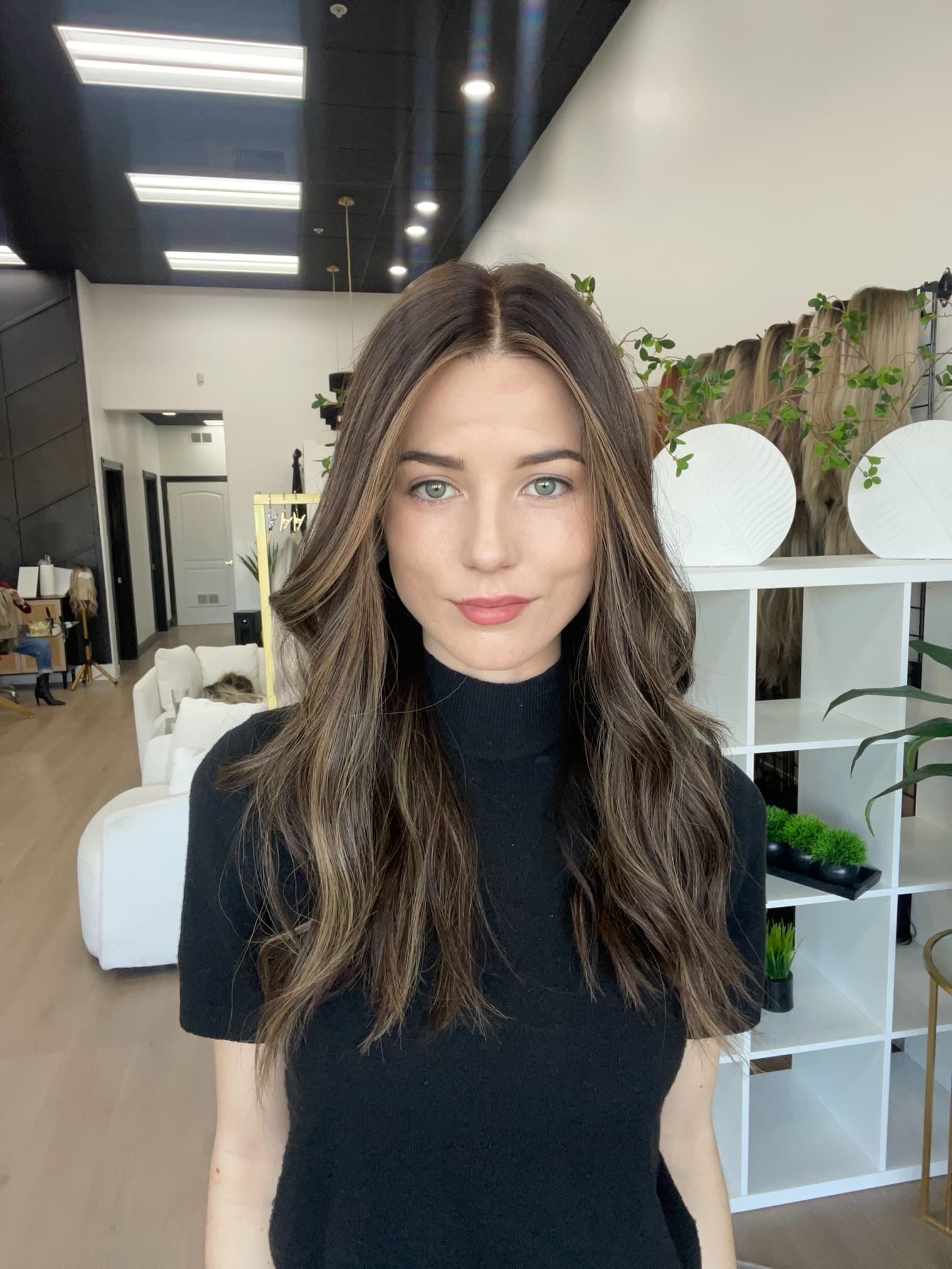 short_hair_wigs_styles_older_women_.jpg