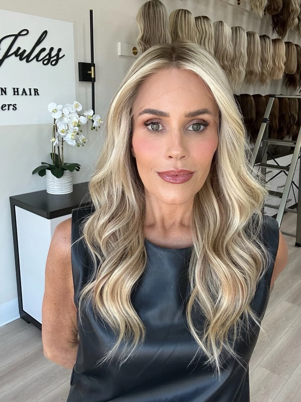 _Premium_virgin_human_hair_wigs_available_in_Sacramento__perfect_for_achieving_a_natural_and_luxurious_look___.jpg